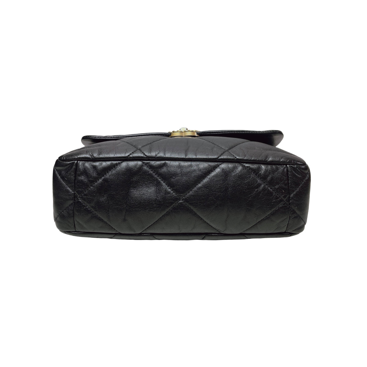 CHANEL 19 MEDIUM GHW