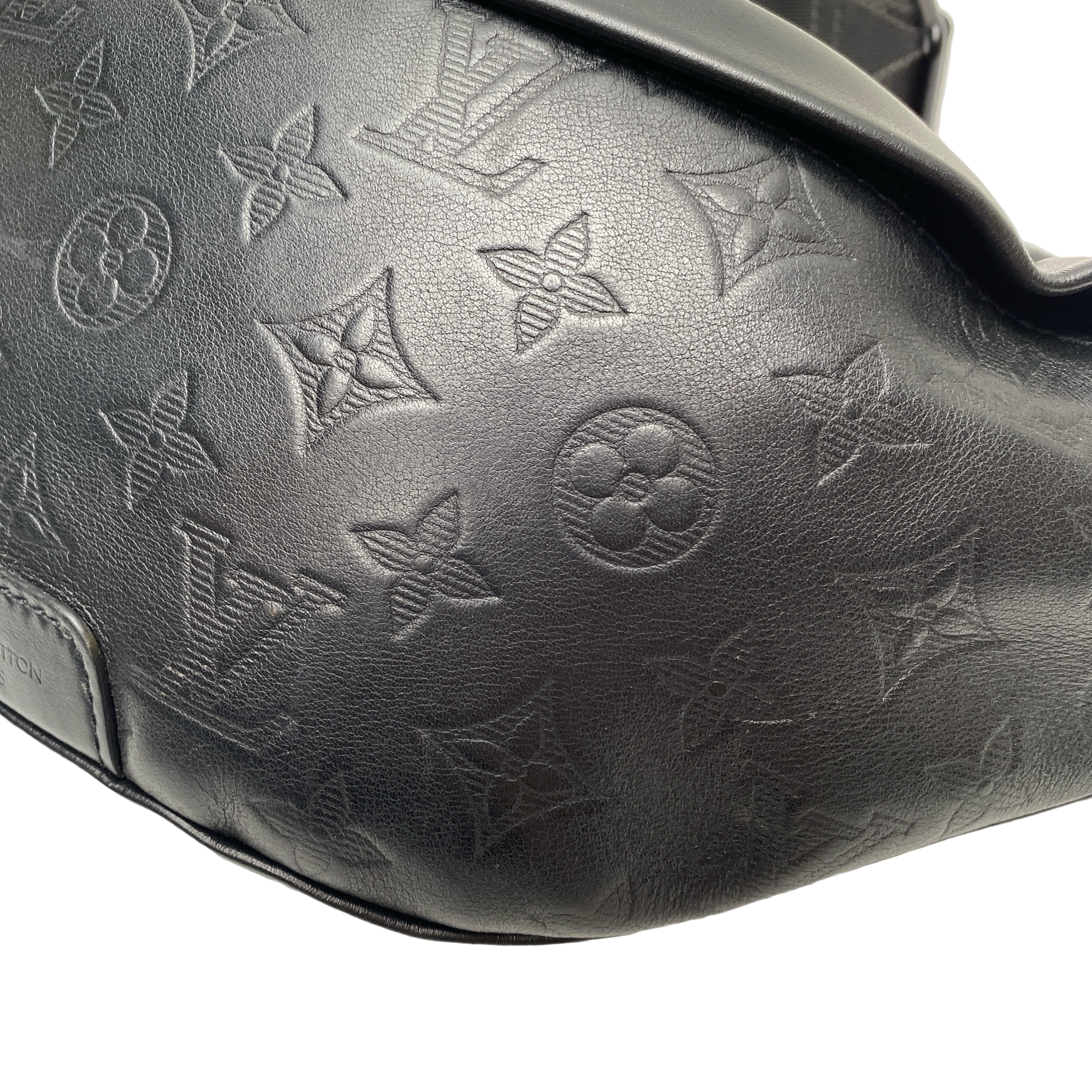 LV BUMBAG