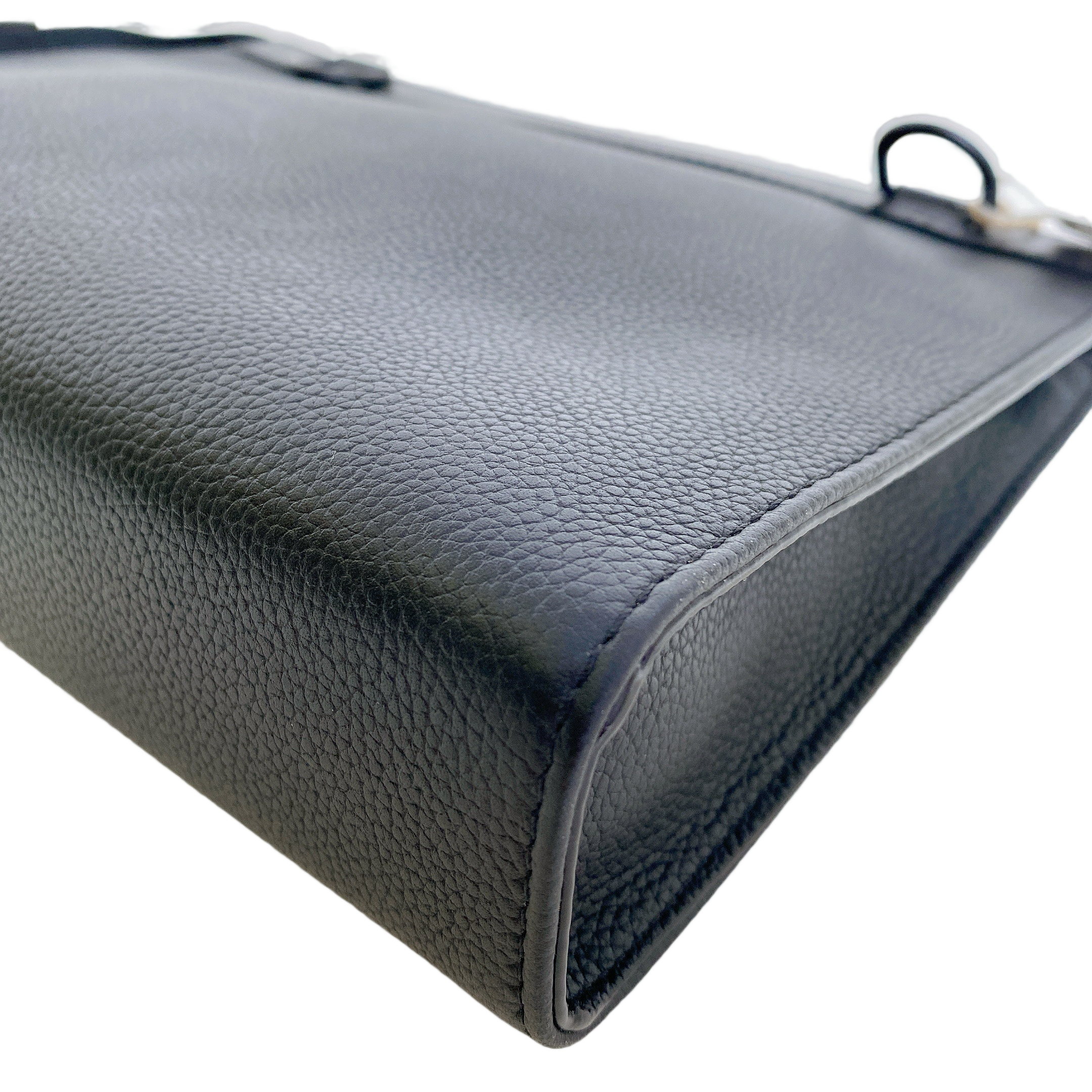 LV AEROGRAM VOYAGE SHOULDER BAG