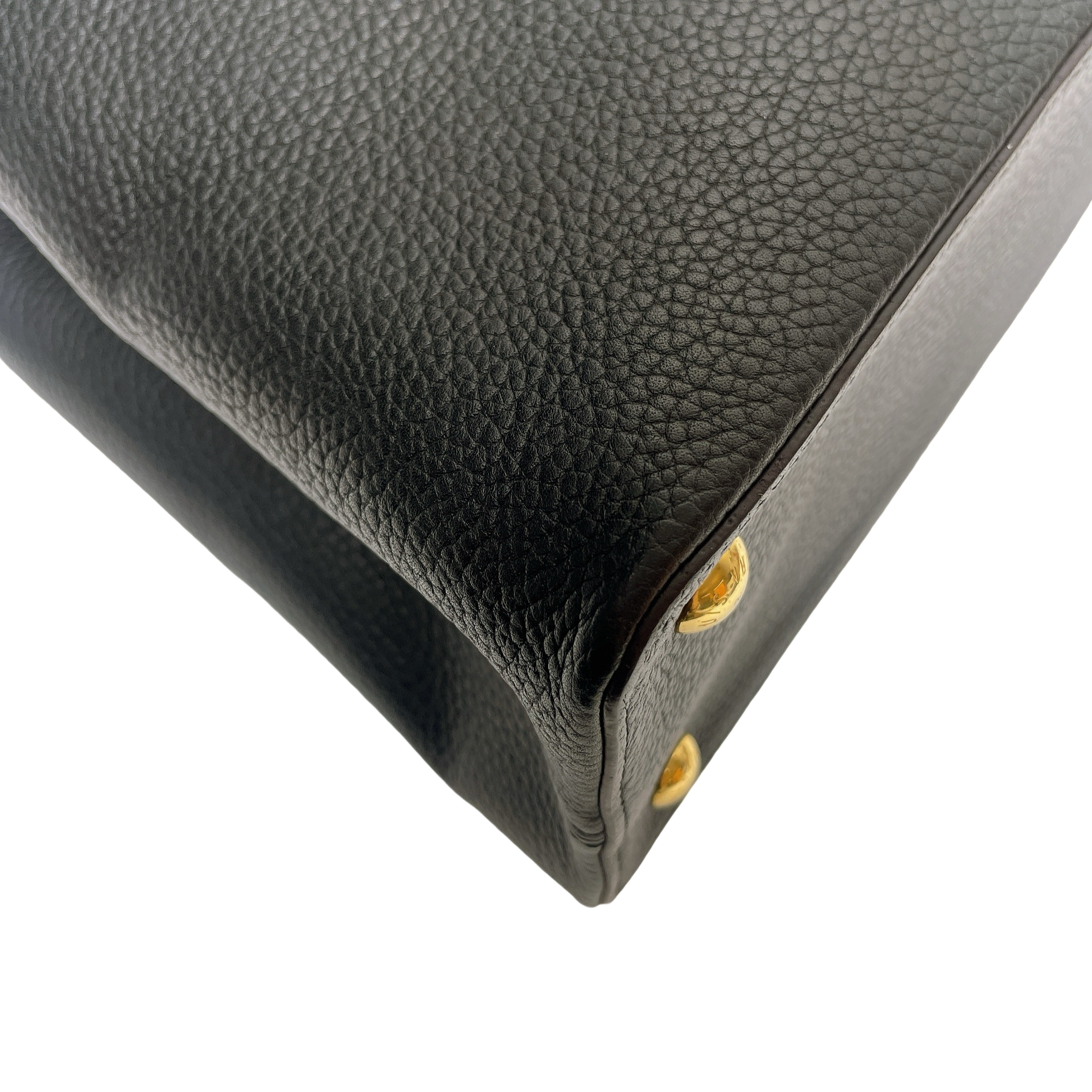 LV CAPUCINES MM