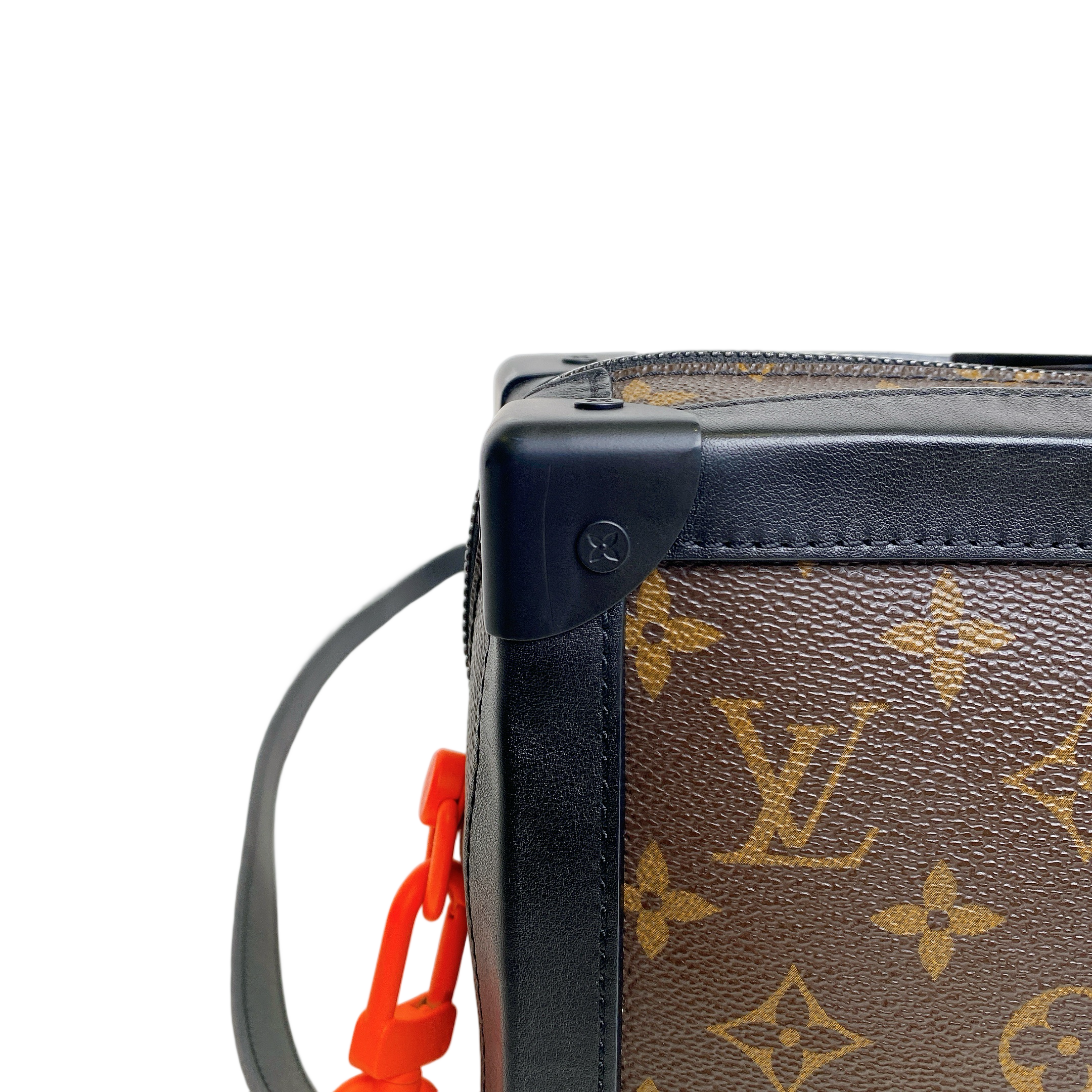 LV SOFT TRUNK