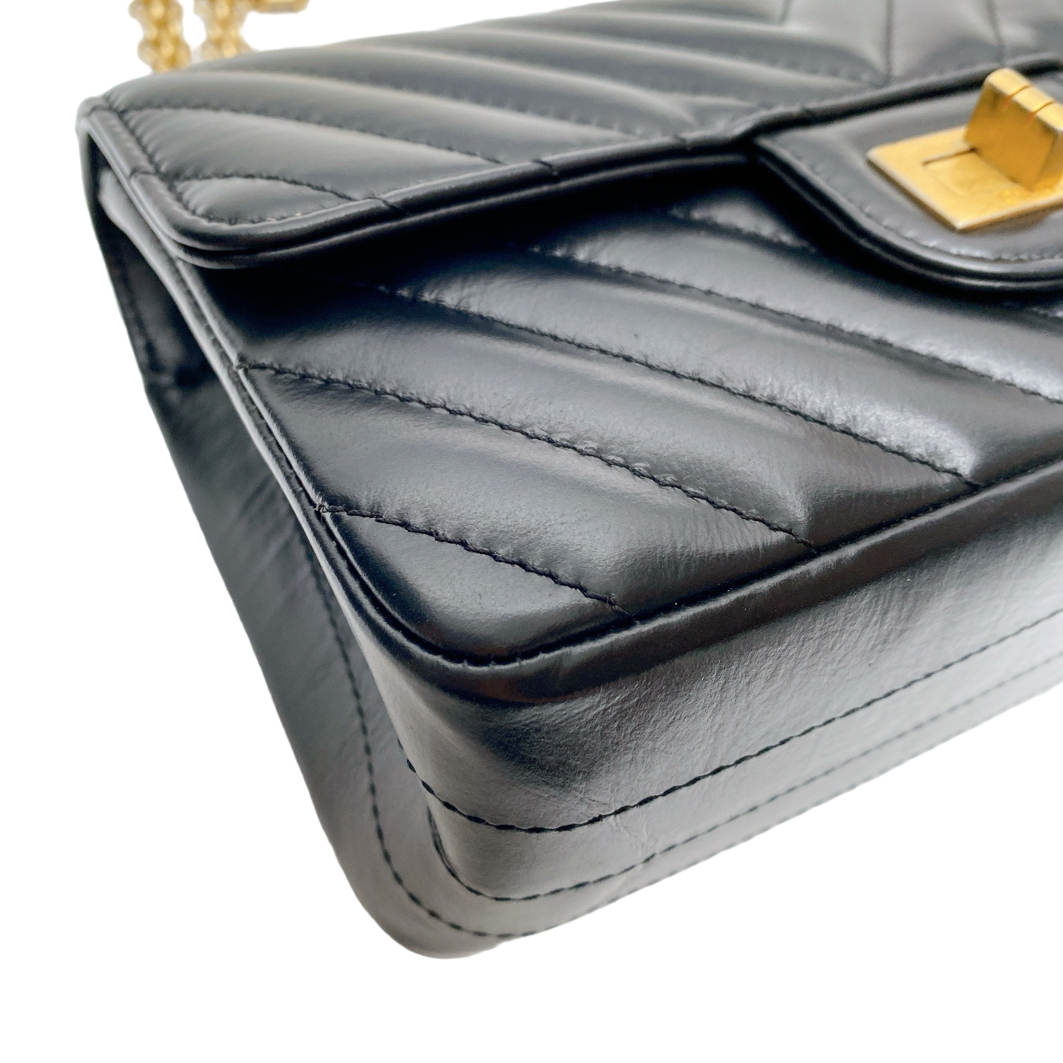 CHANEL 2.55 MINI