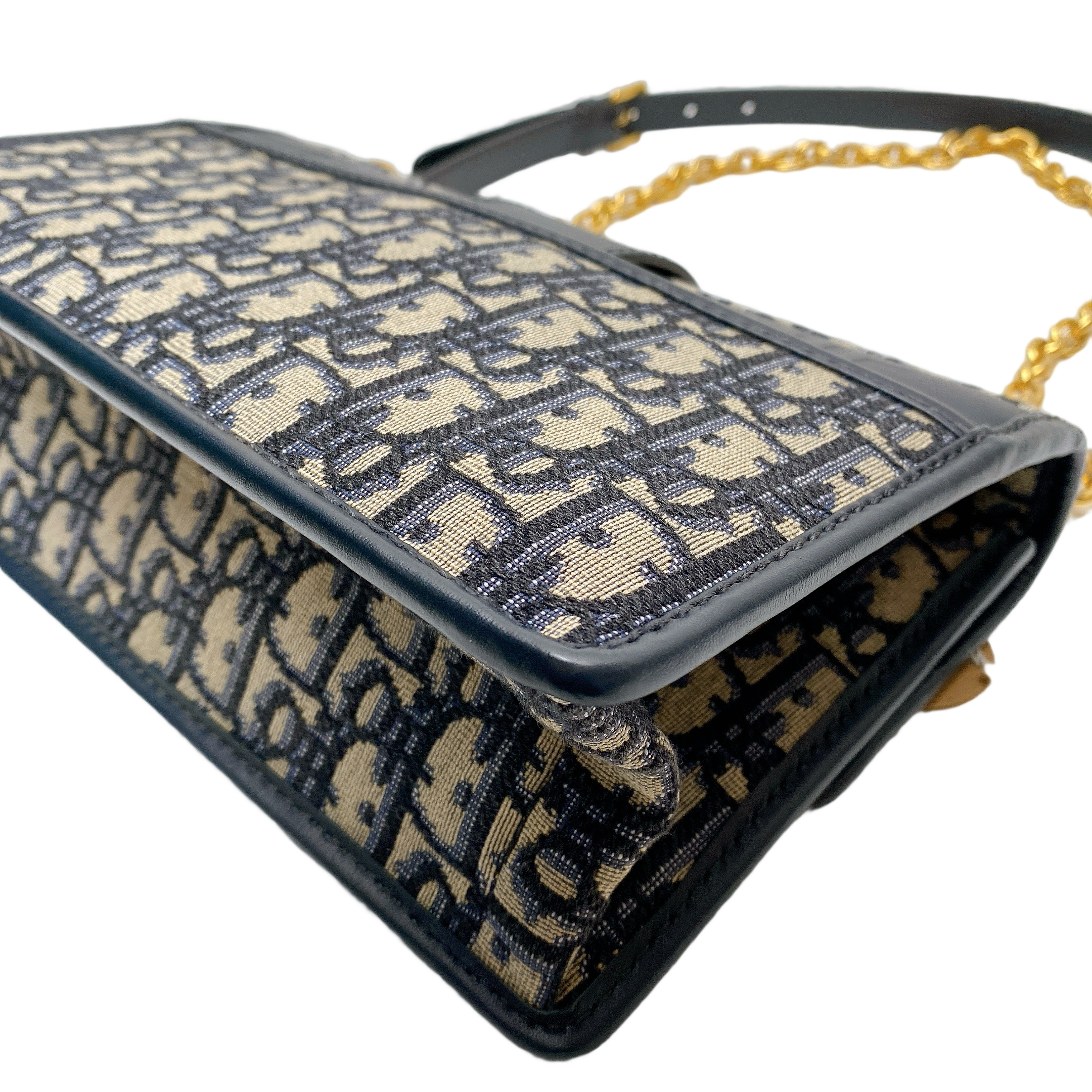 DIOR MONTAIGNE 30 CHAIN BAG