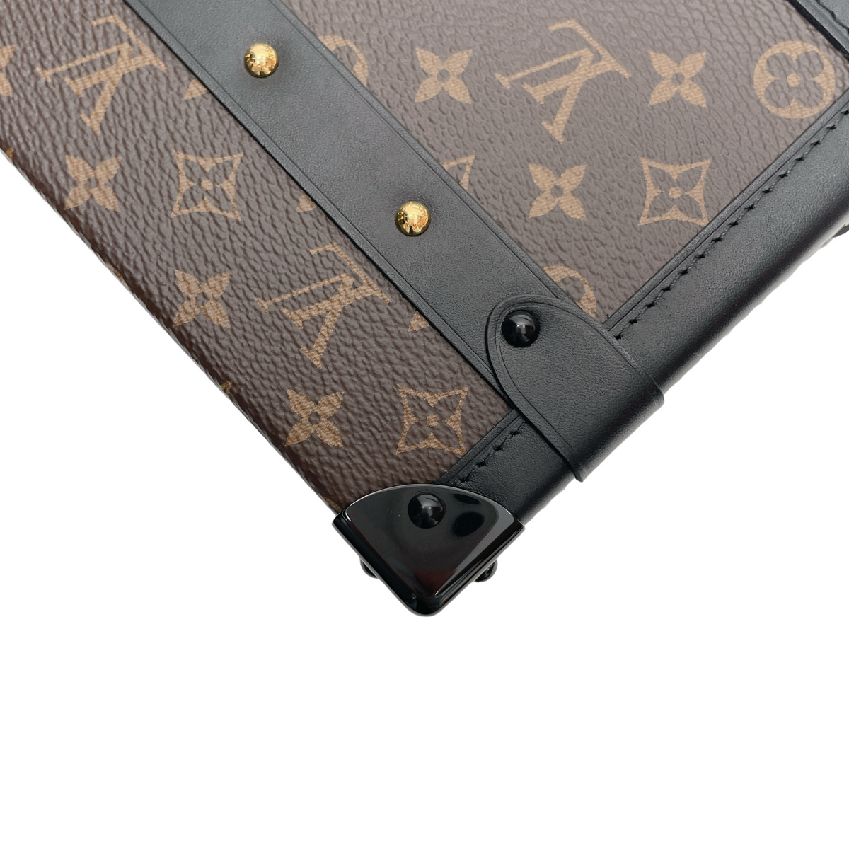 LV PETITE MALLE