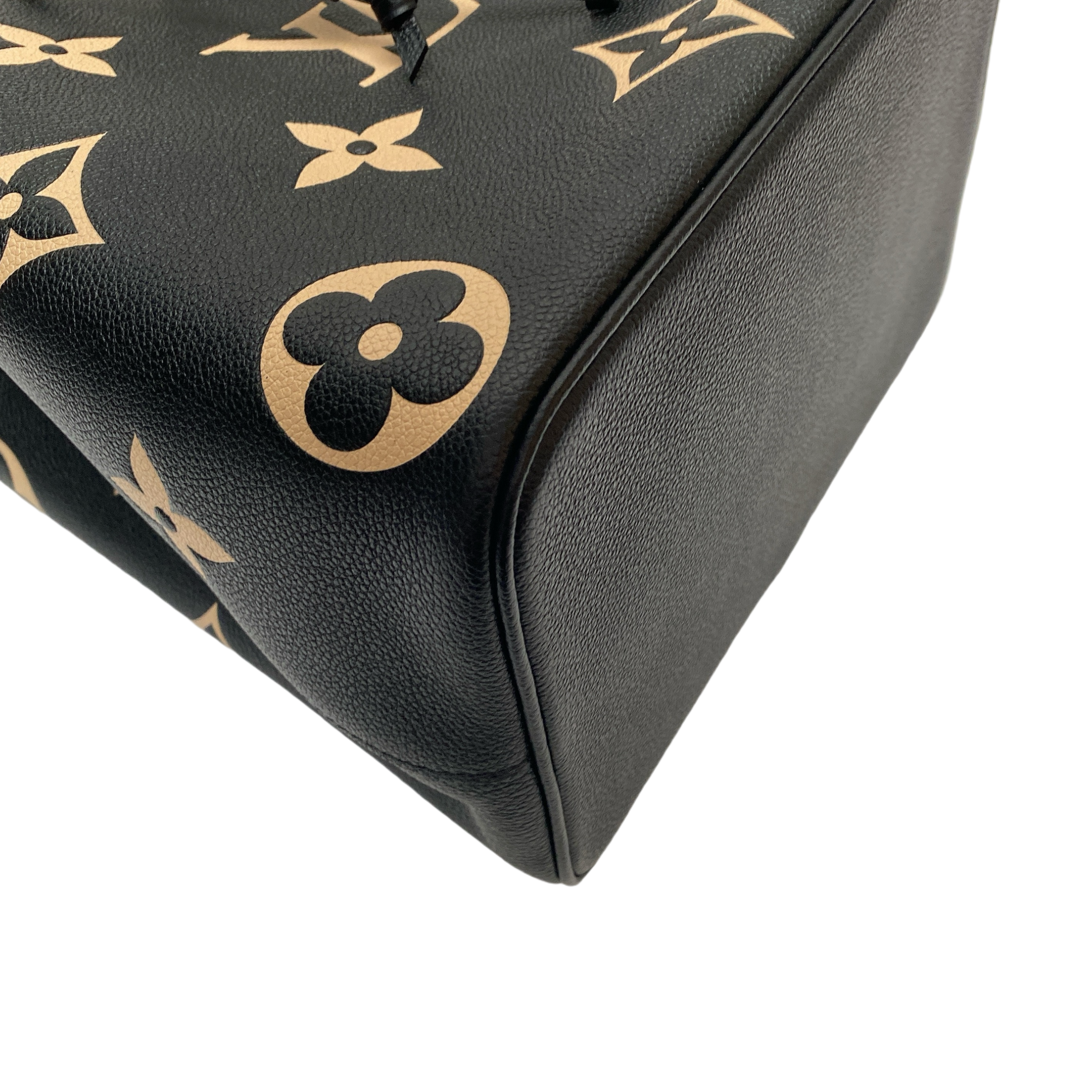 LV NEONOE EMPRIENTE BLACK