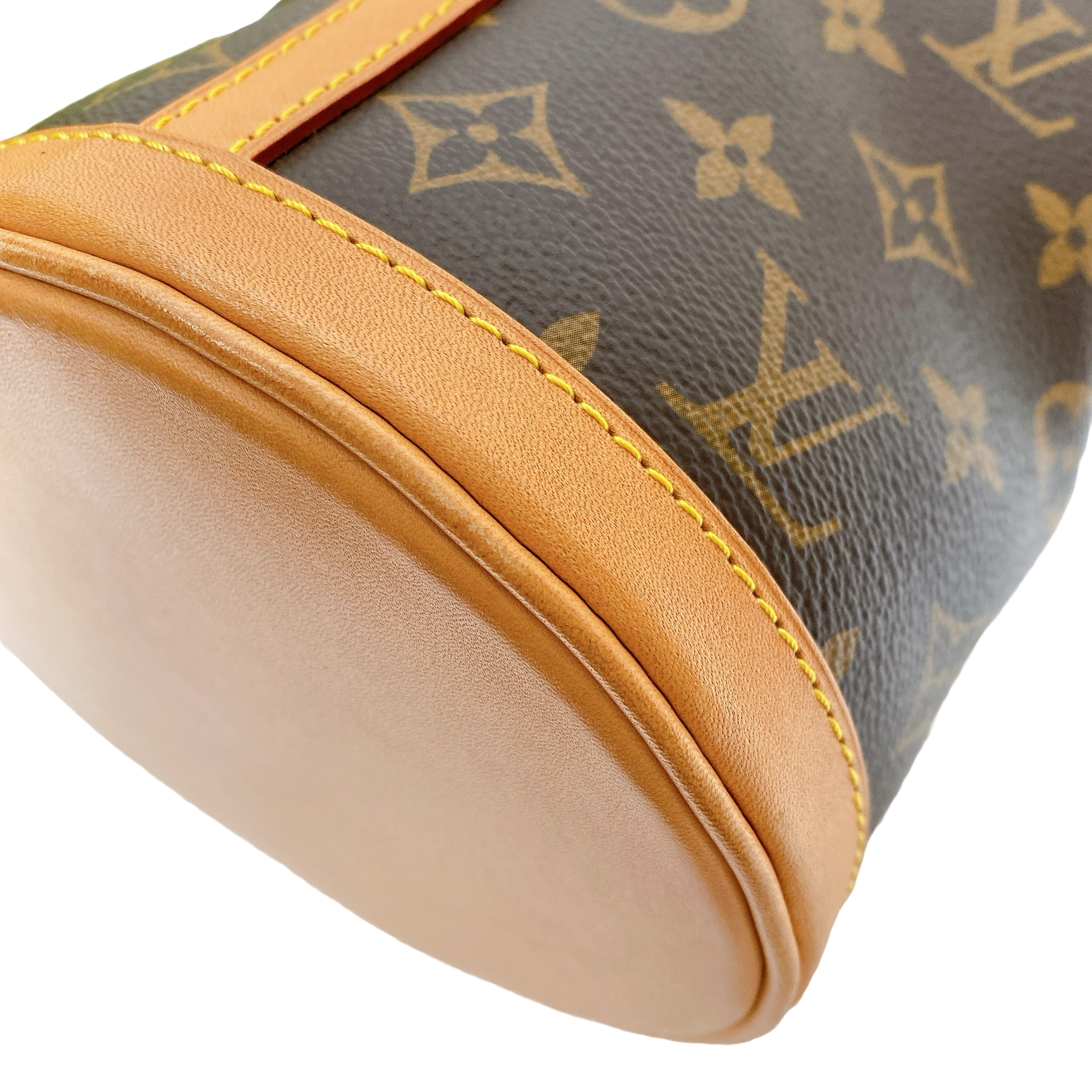 LV DUFFLE