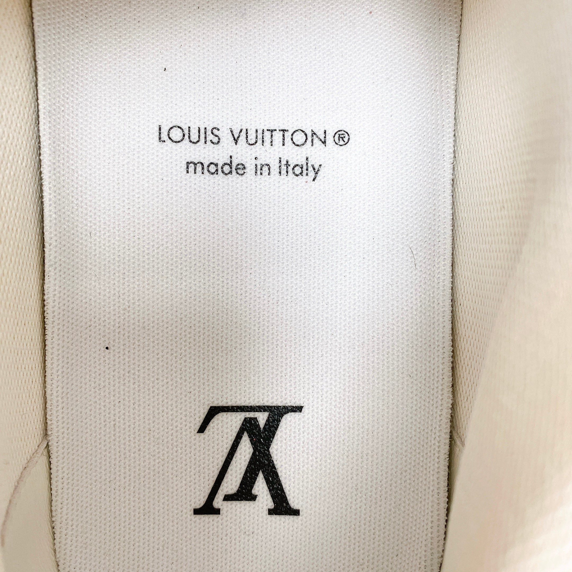 LV TRAINER SNEAKER IN PINK