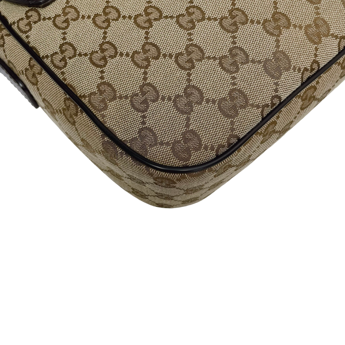 GUCCI GG CANVAS MESSENGER