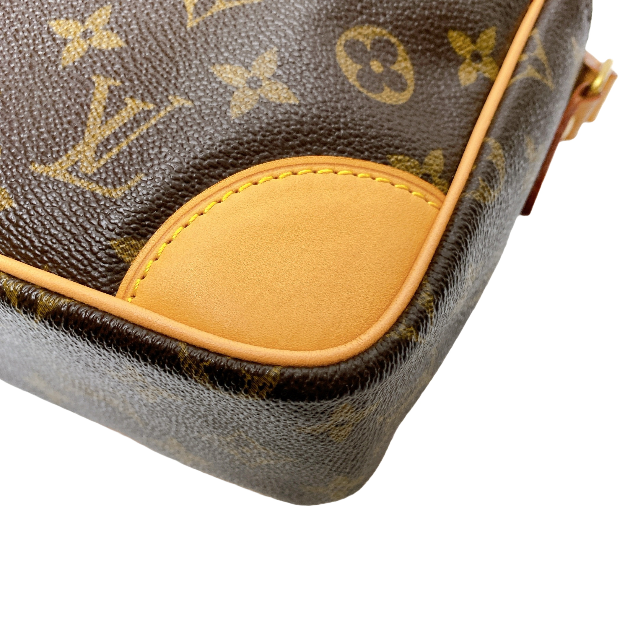 LV MESSENGER