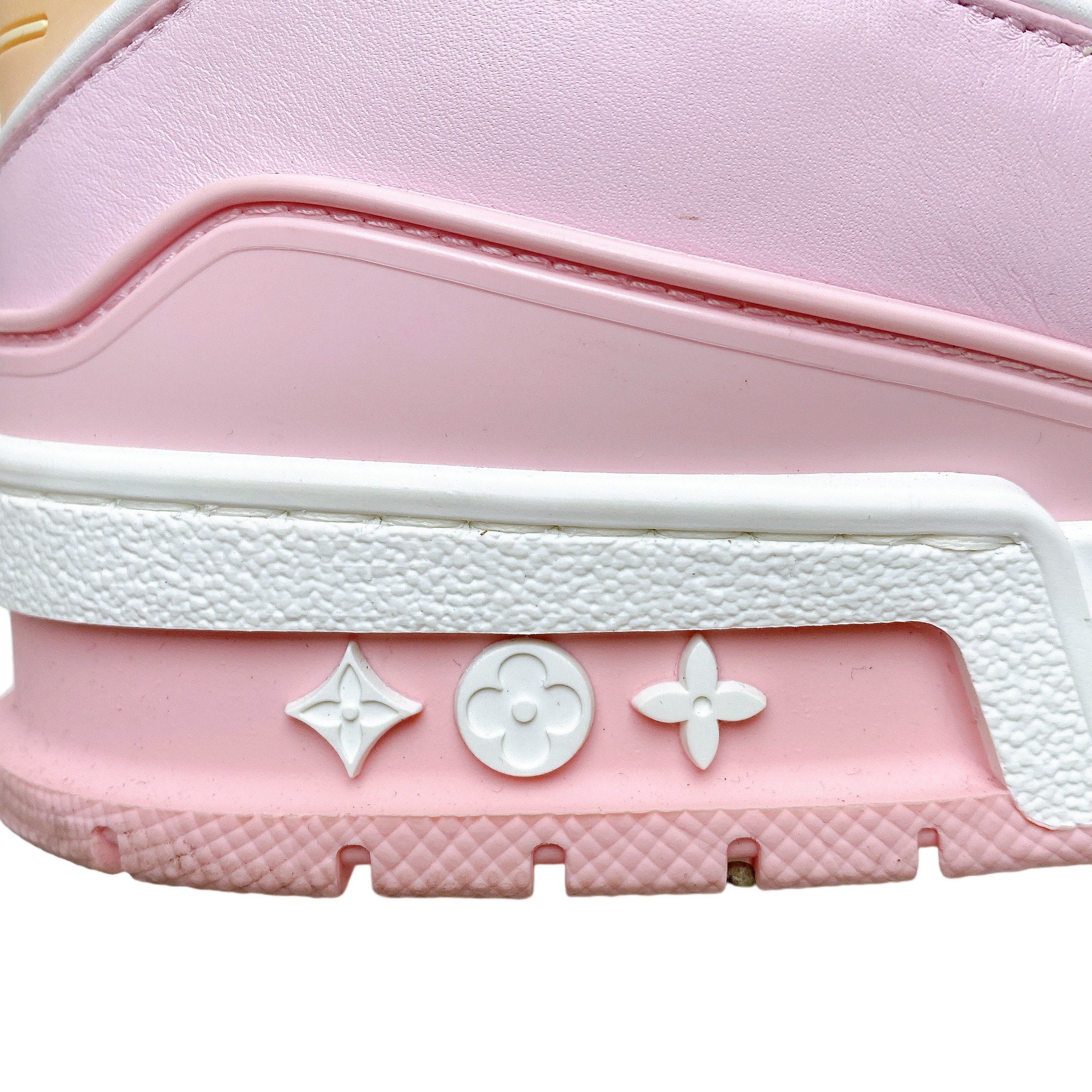 LV TRAINER SNEAKER IN PINK