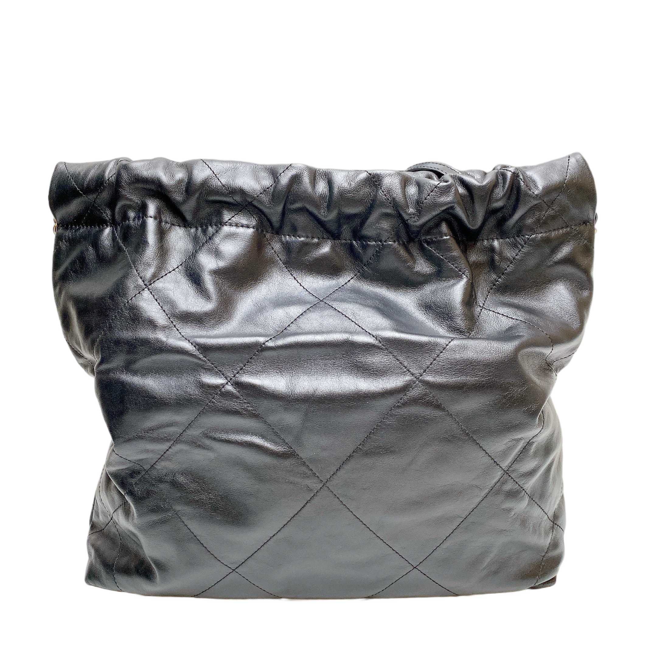 CHANEL 22 SMALL IN BLACK