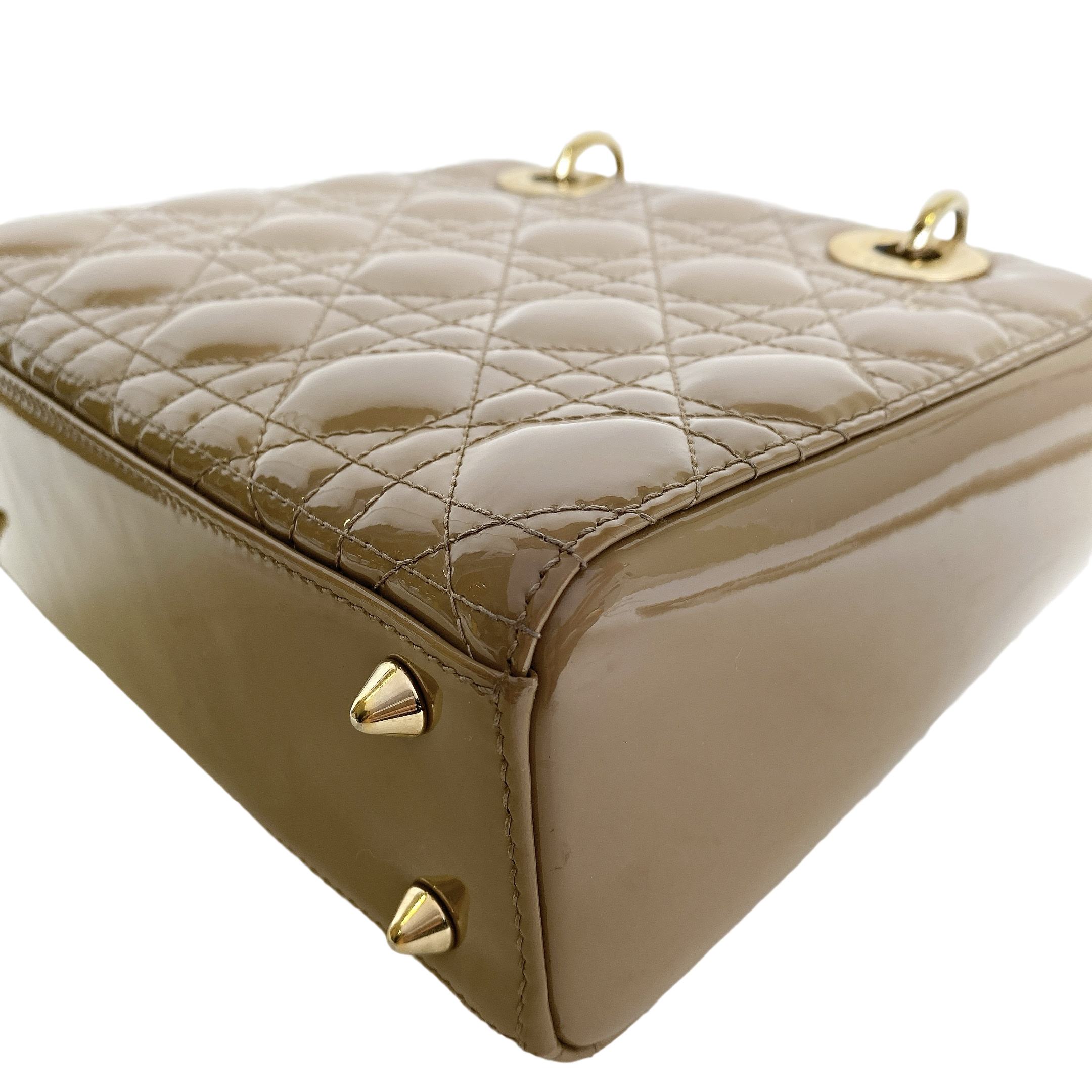 LADY DIOR SMALL IN PATENT BEIGE