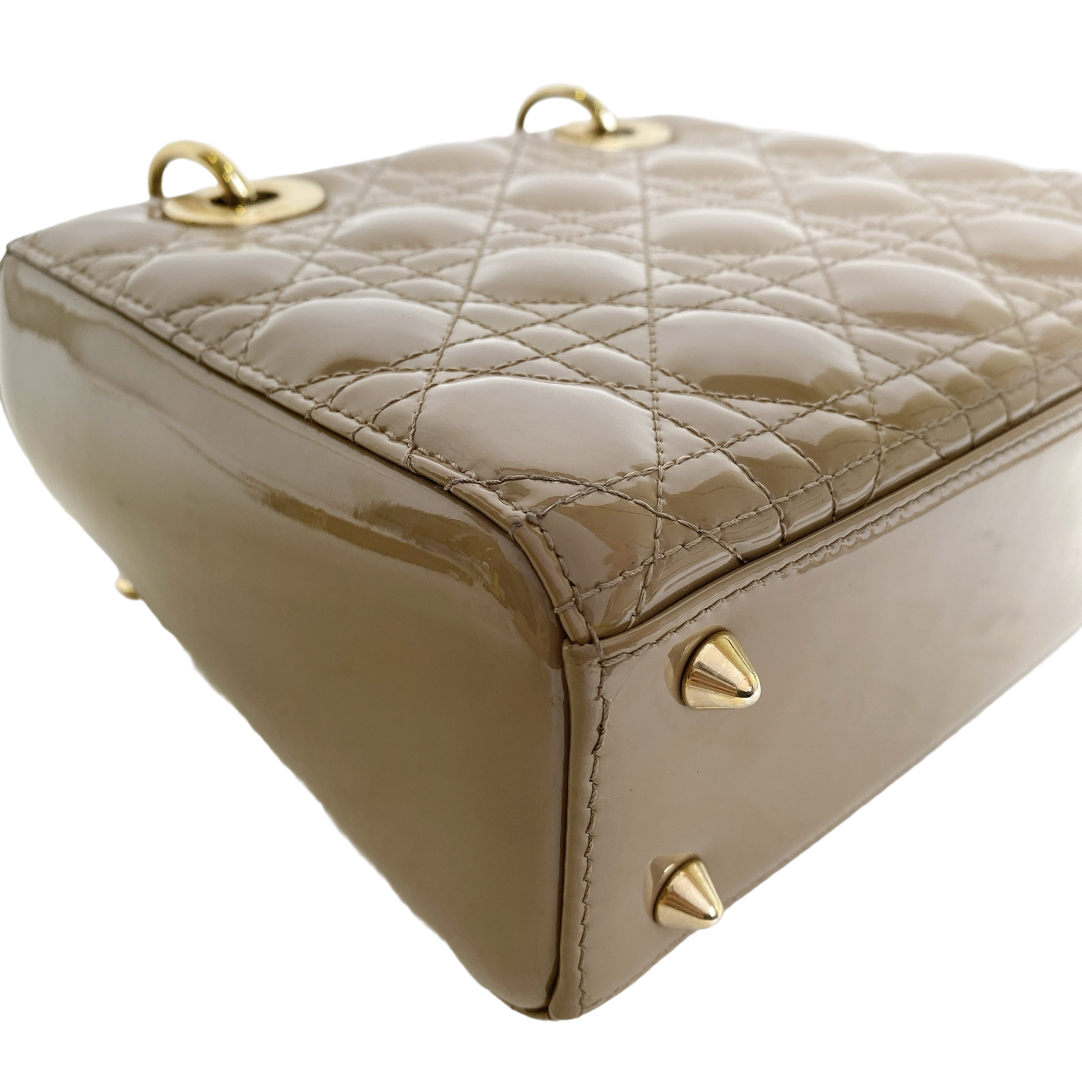 LADY DIOR SMALL IN PATENT BEIGE