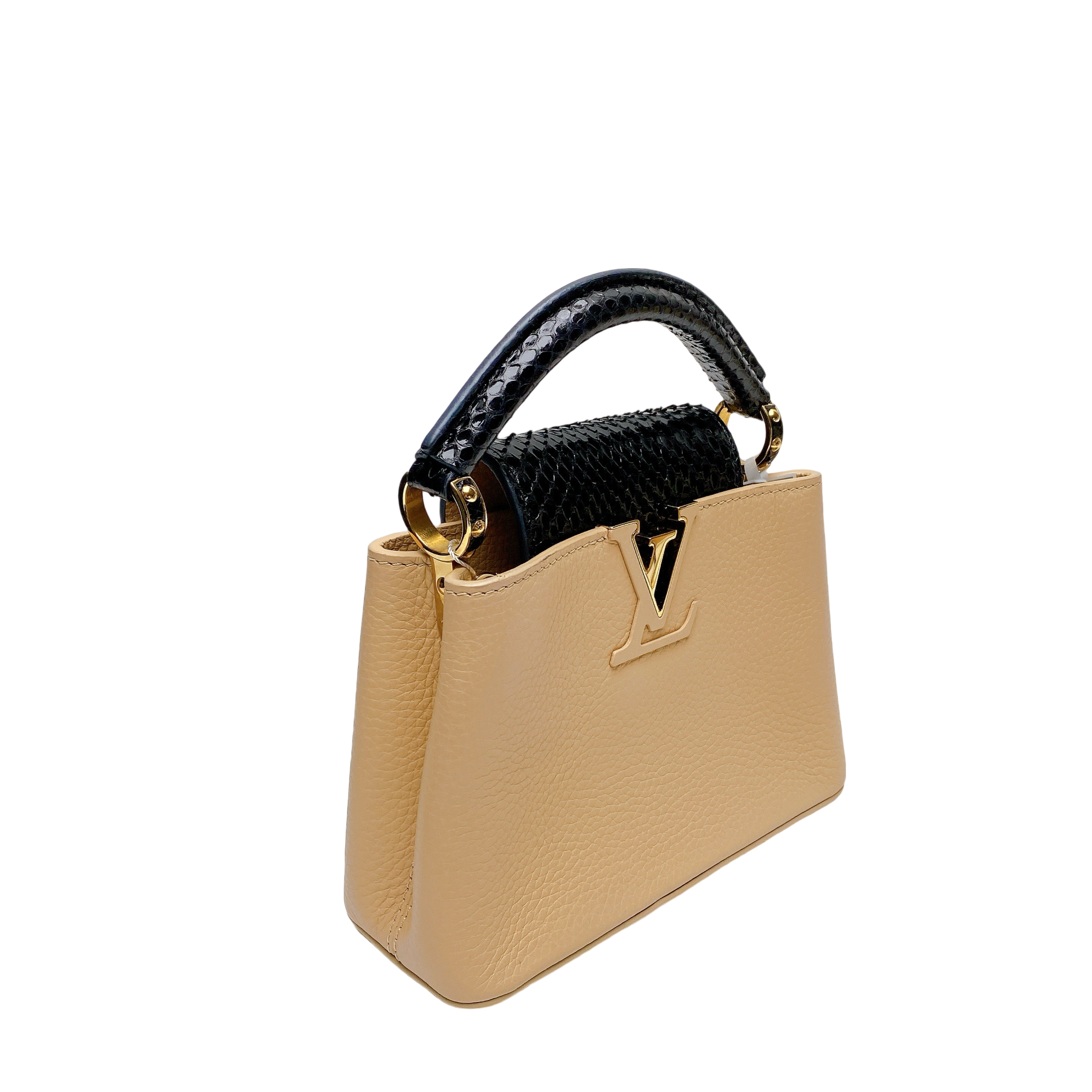 LV CAPUCINES