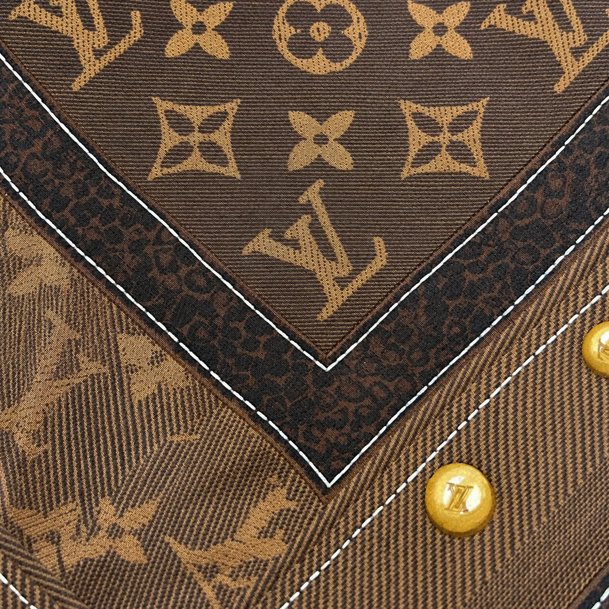 LV DENIM TRUNK PRINT SQUARE SCARF