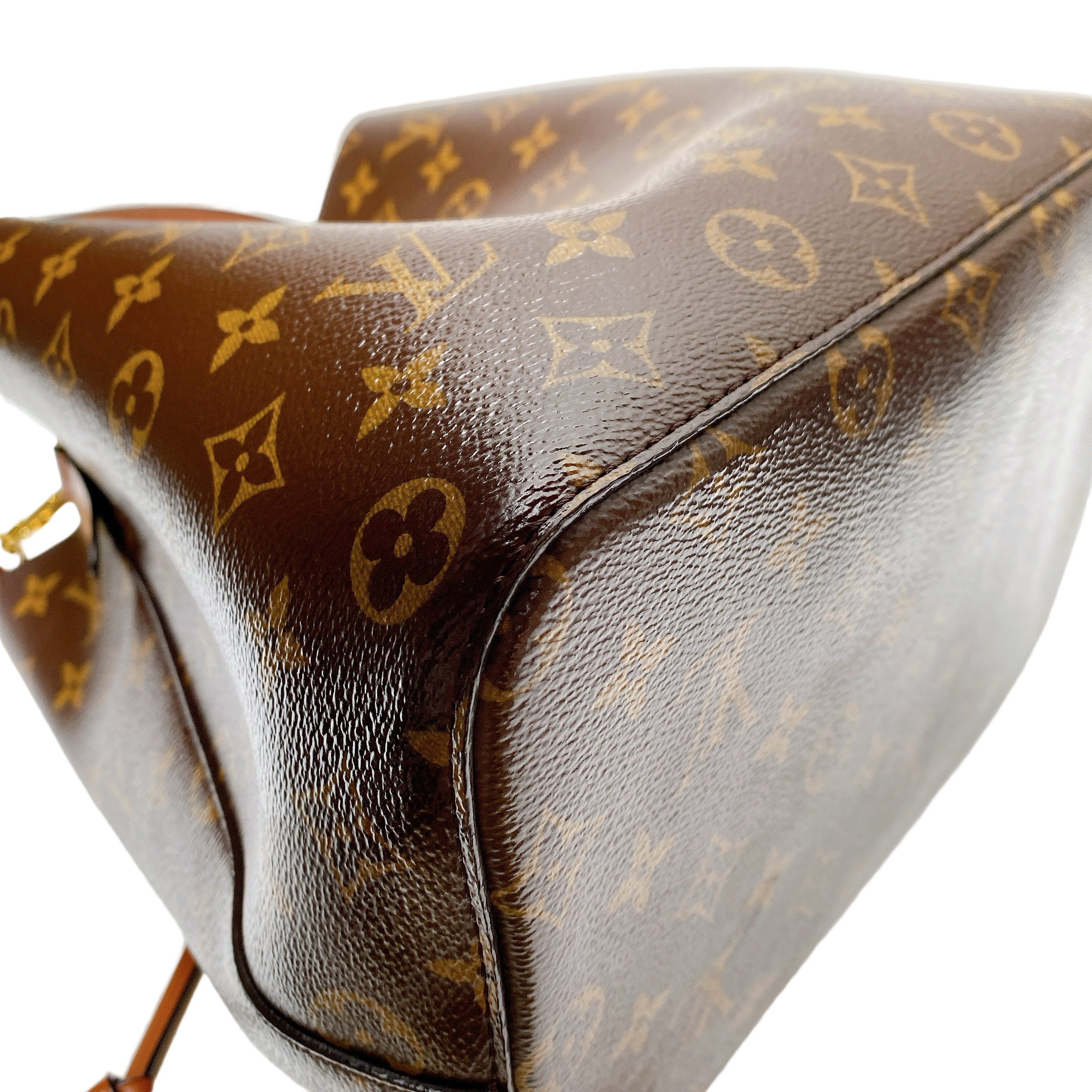LV NEONOE MM CARAMEL