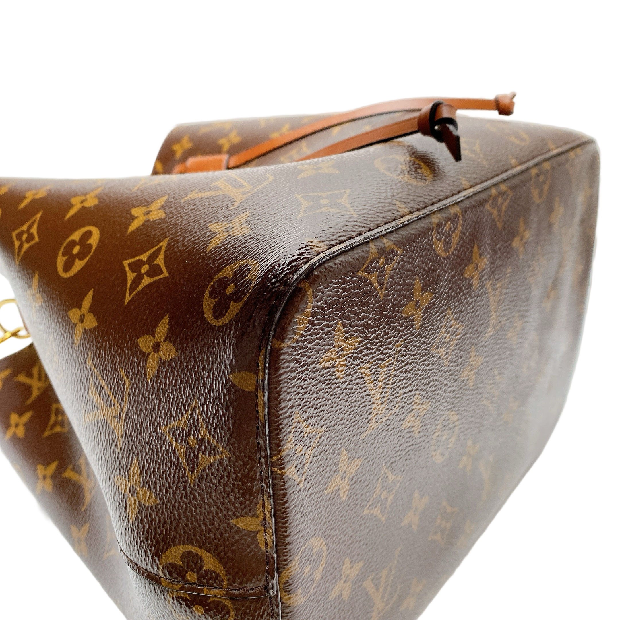 LV NEONOE MM CARAMEL
