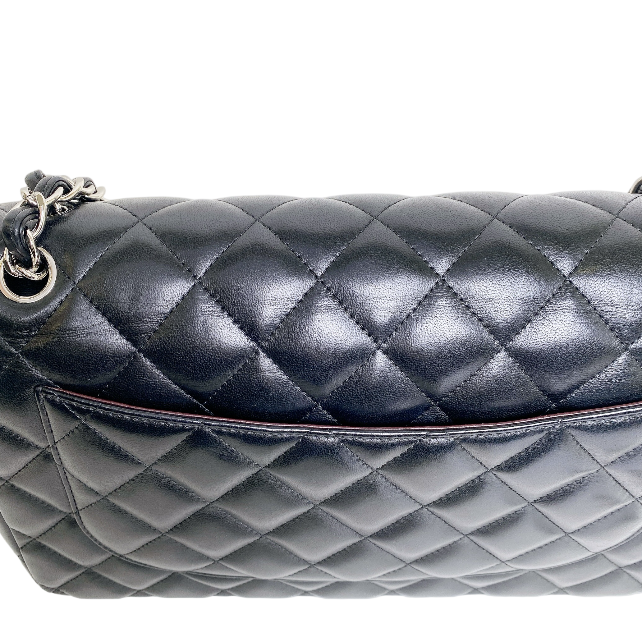 CHANEL CLASSIC FLAP JUMBO