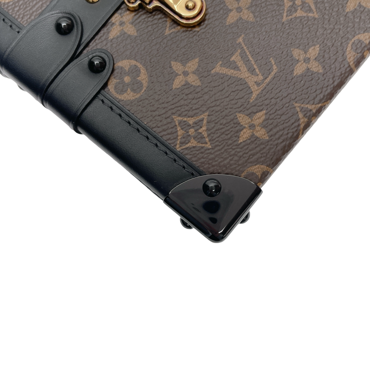 LV PETITE MALLE