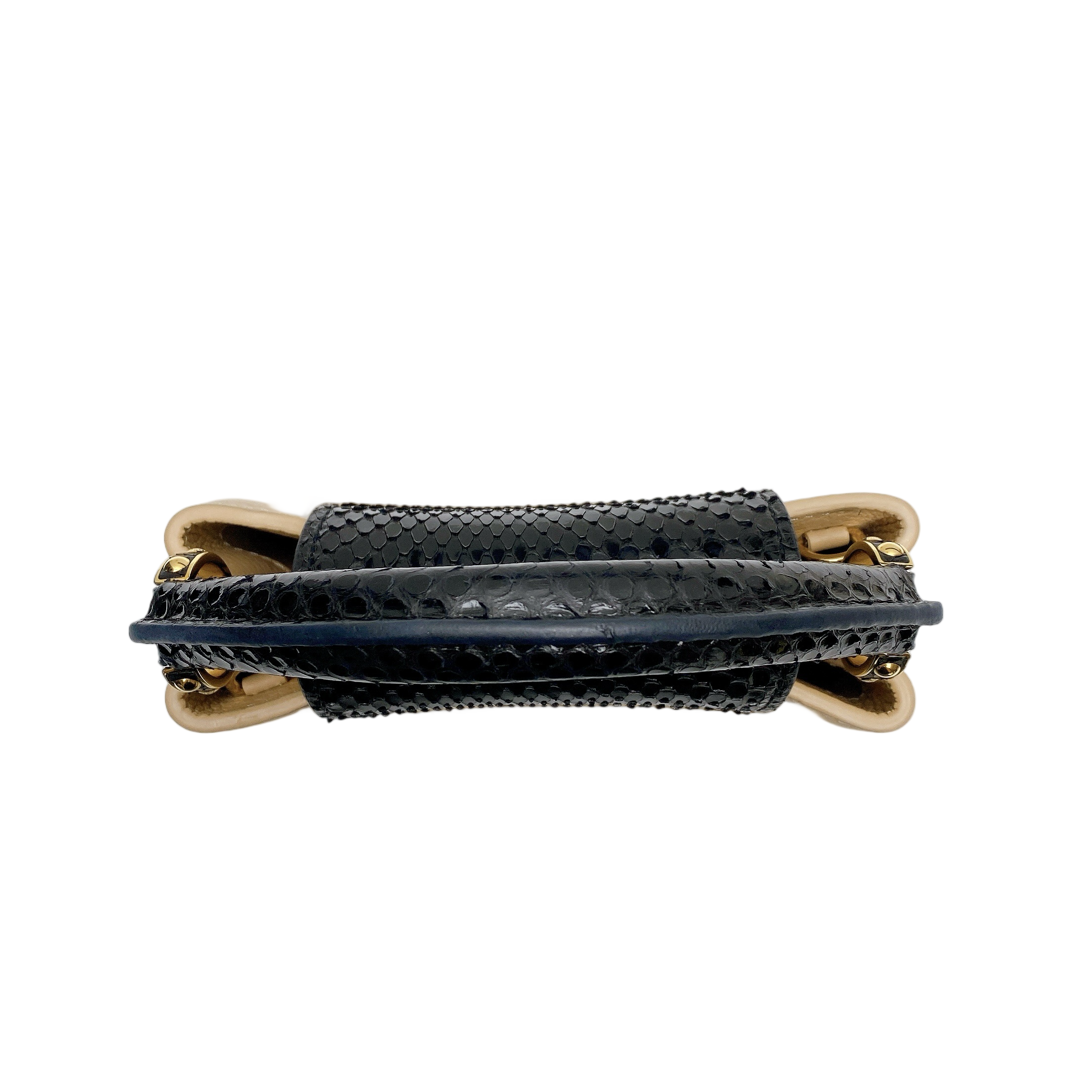LV CAPUCINES