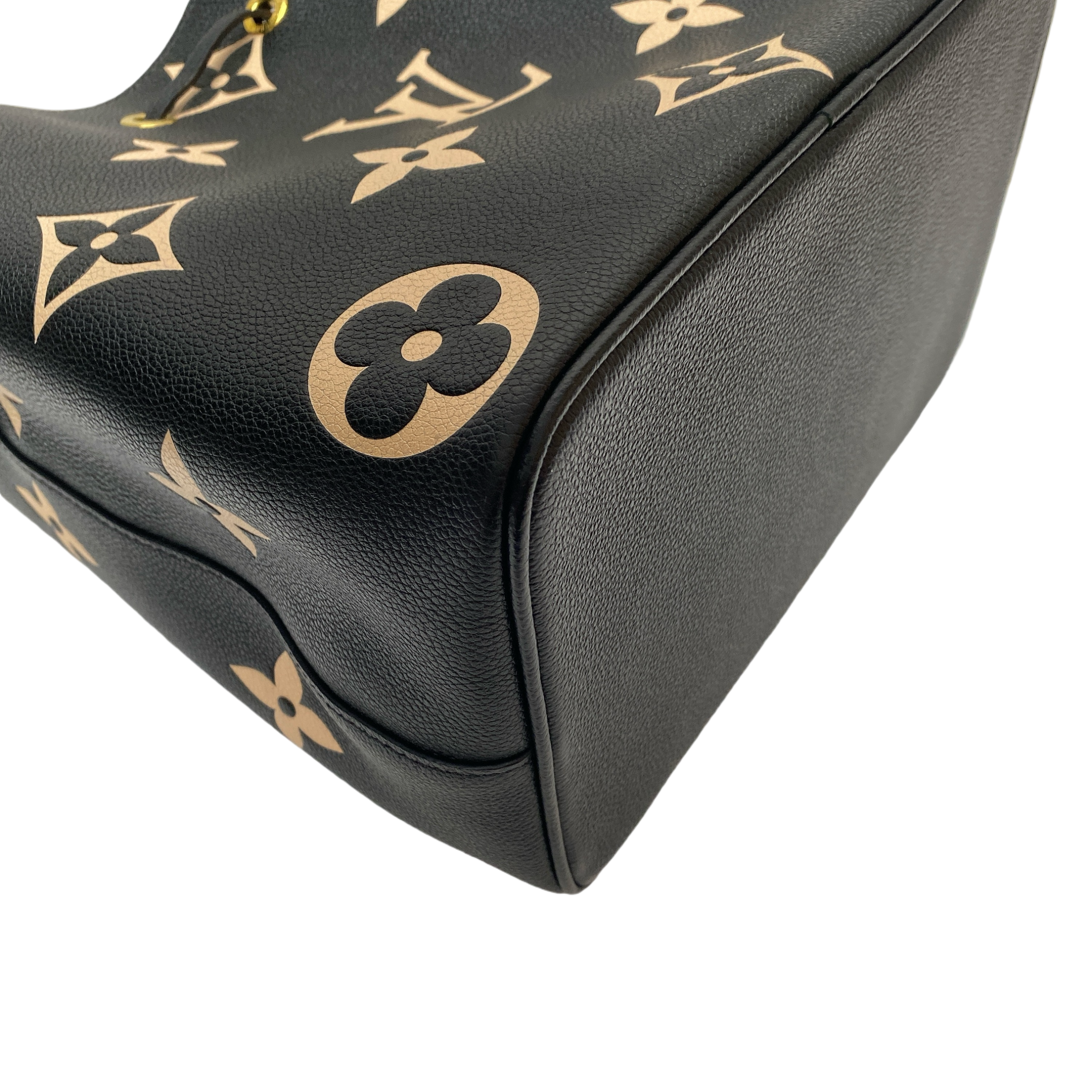 LV NEONOE EMPRIENTE BLACK