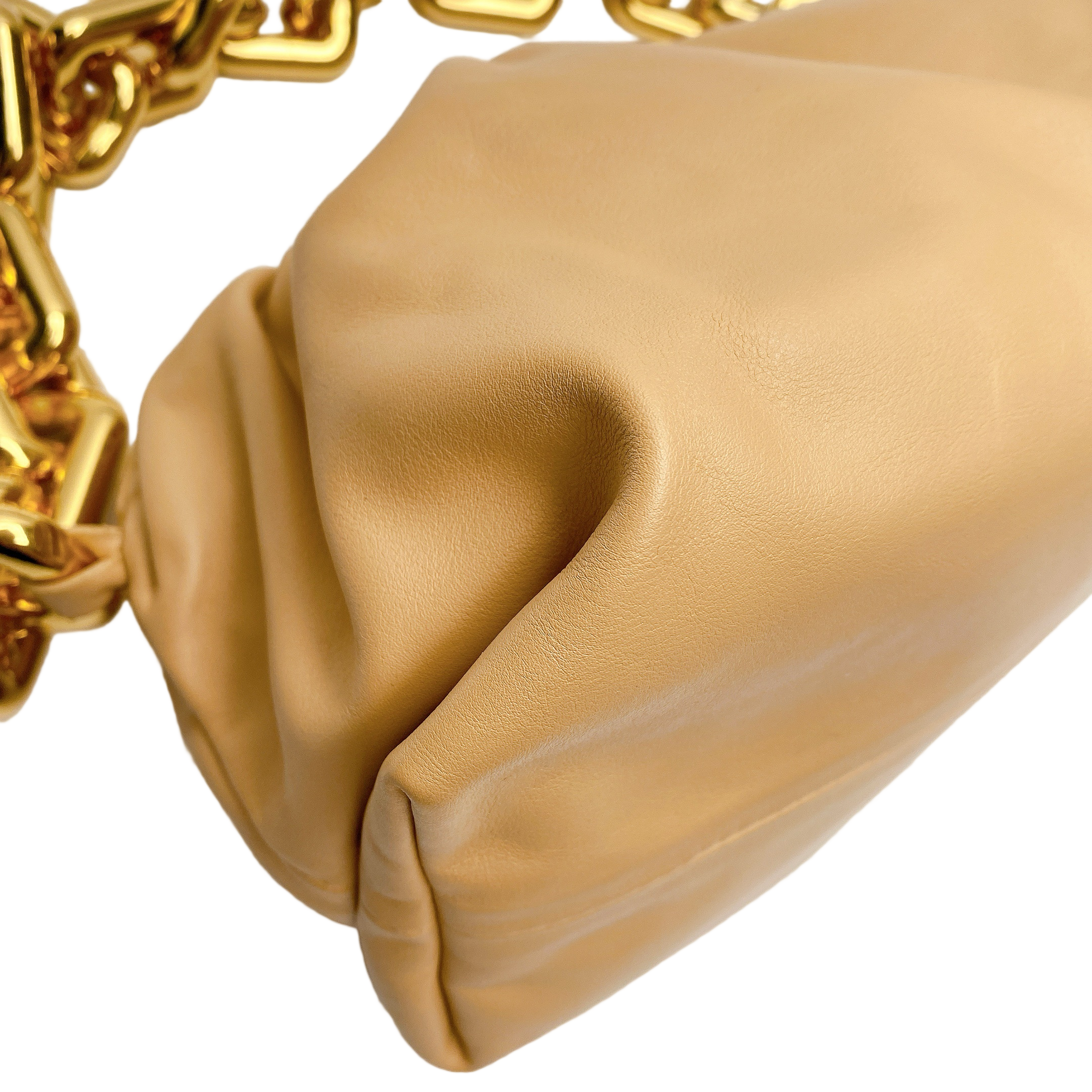 BOTTEGA VENETA CHAIN POUCH