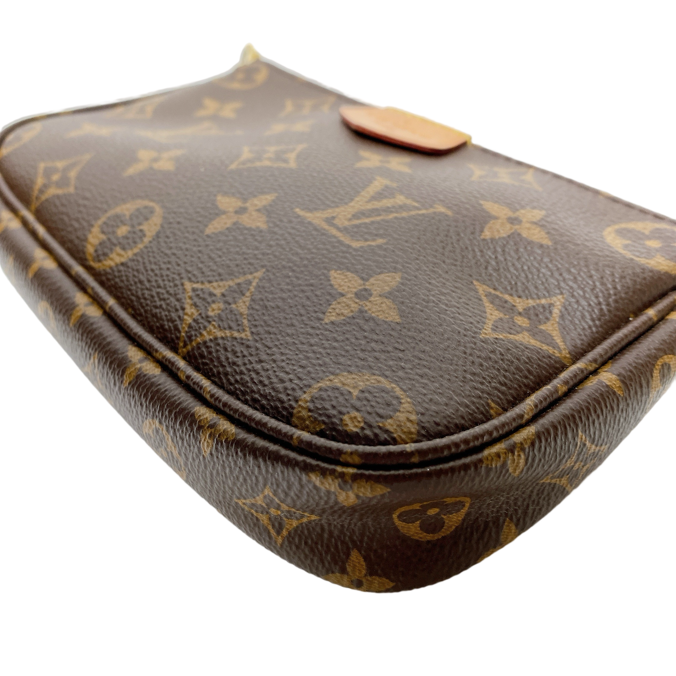 LV MULTI POCHETTE IN PINK