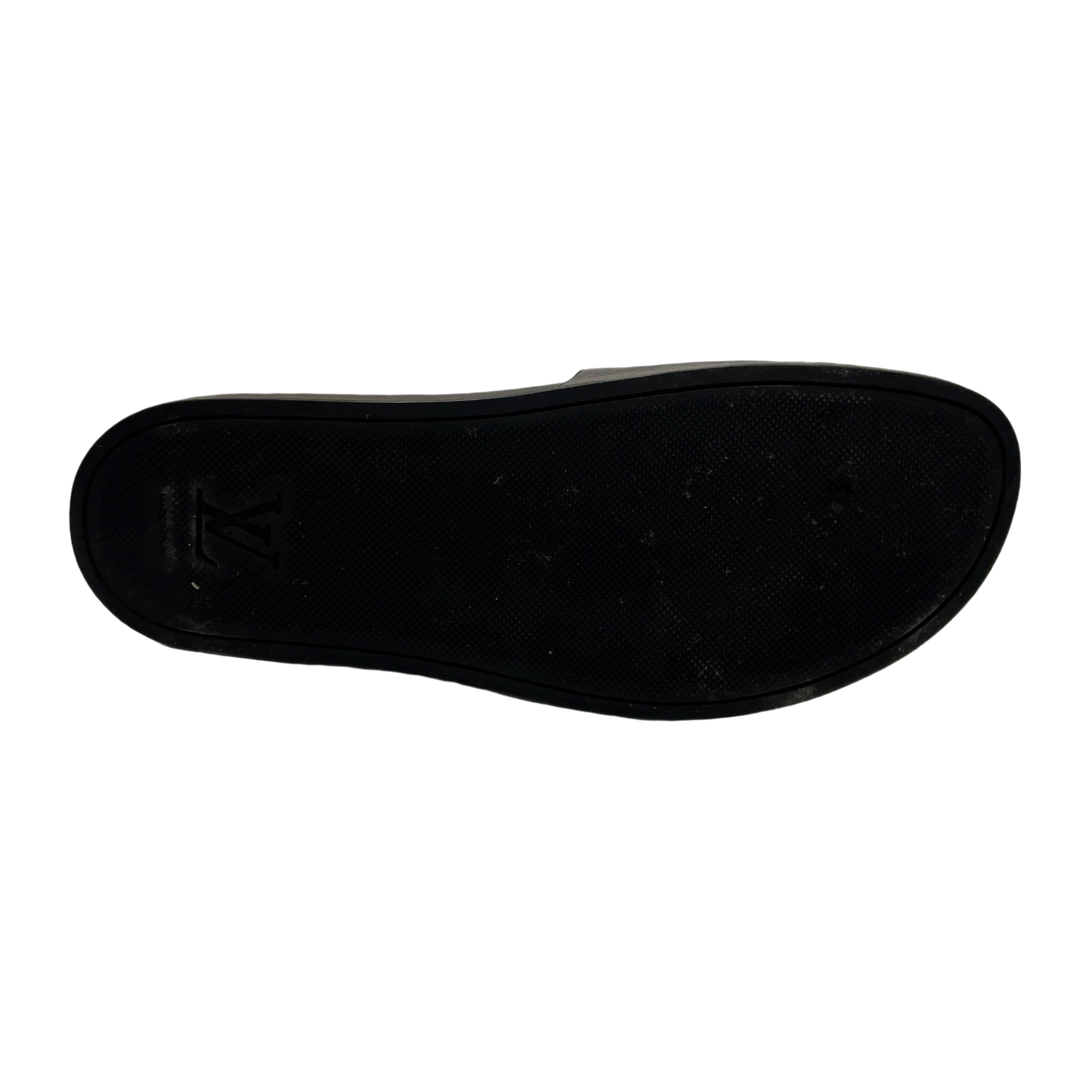 LV WATERFRONT MULE SANDLE