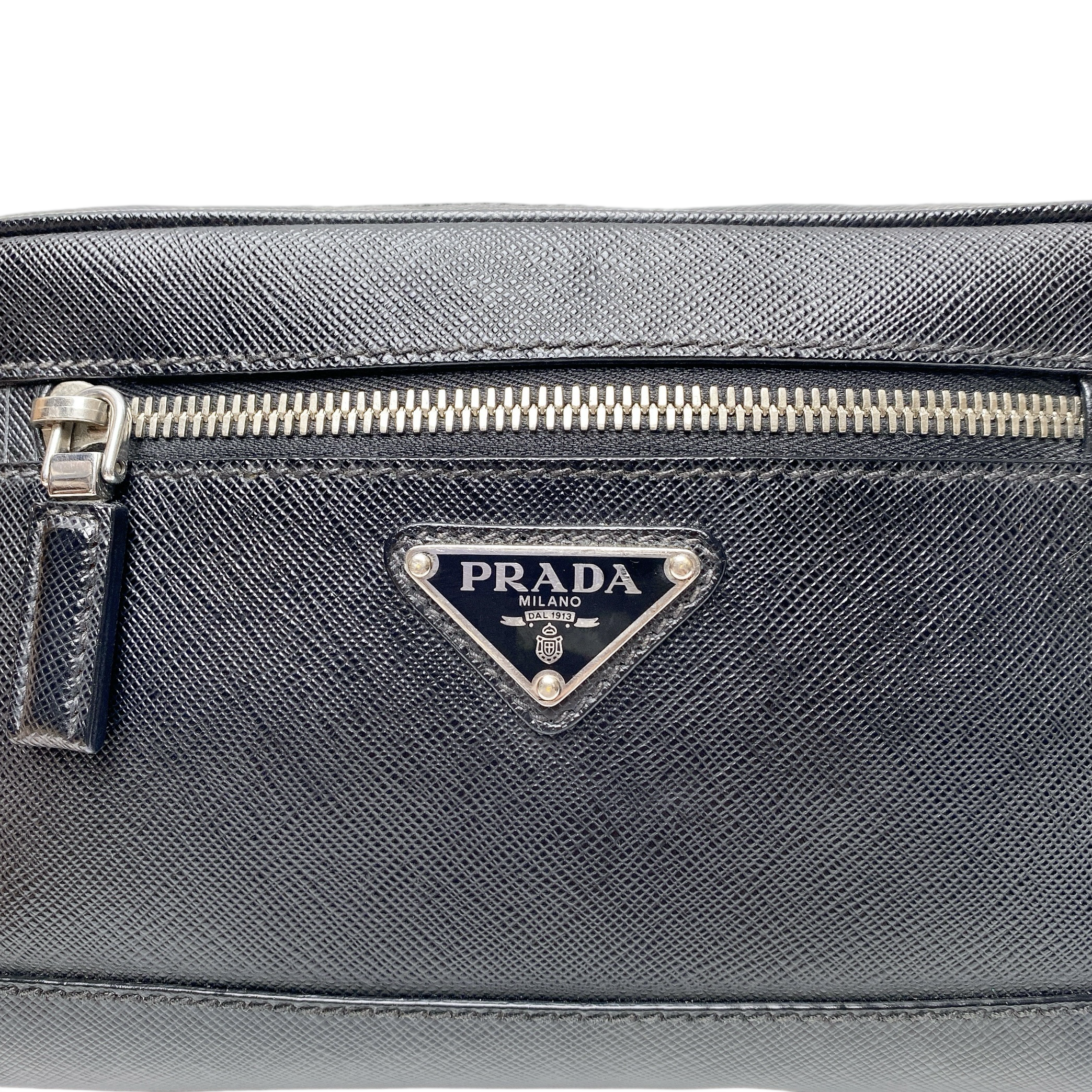 PRADA BUMBAG