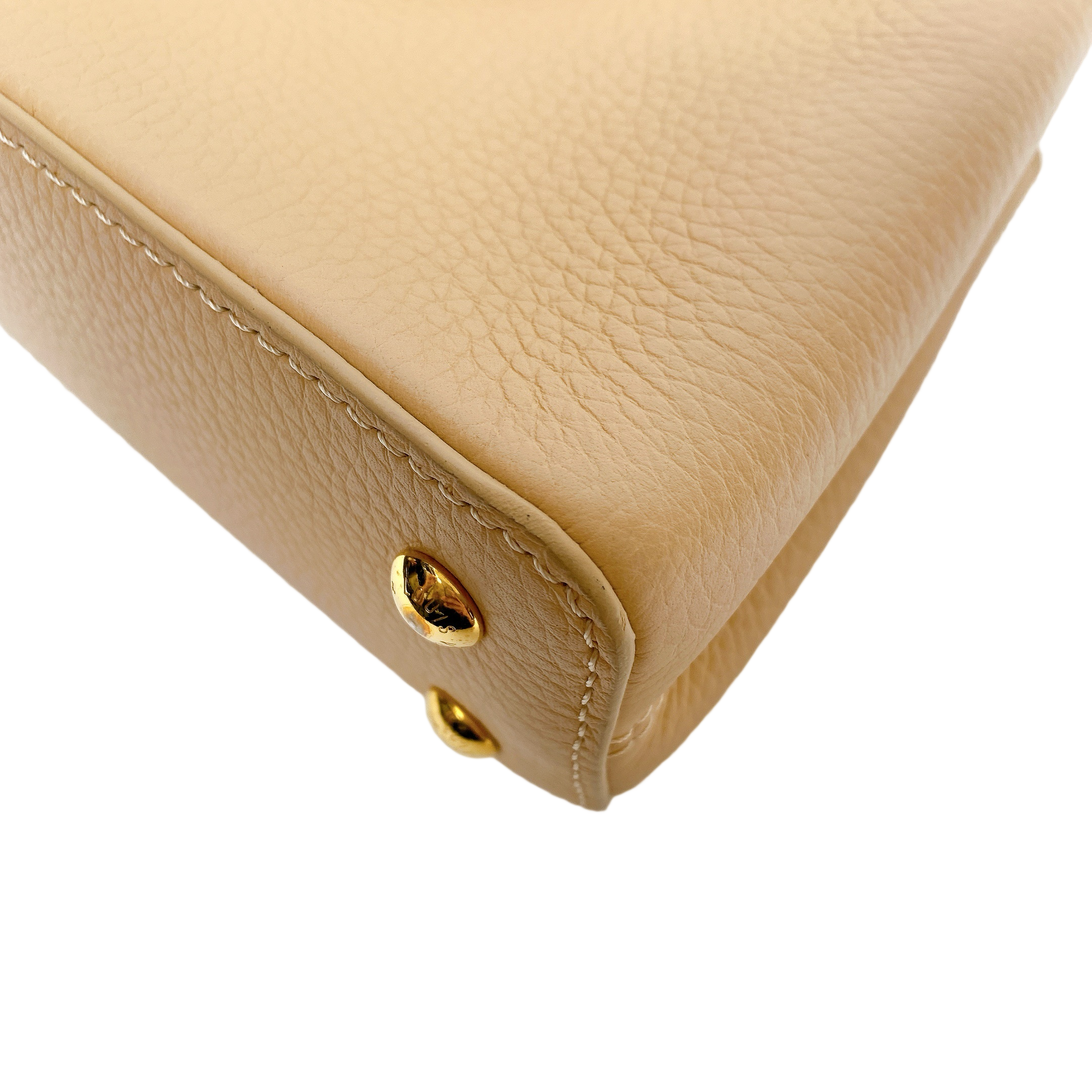 LV CAPUCINES