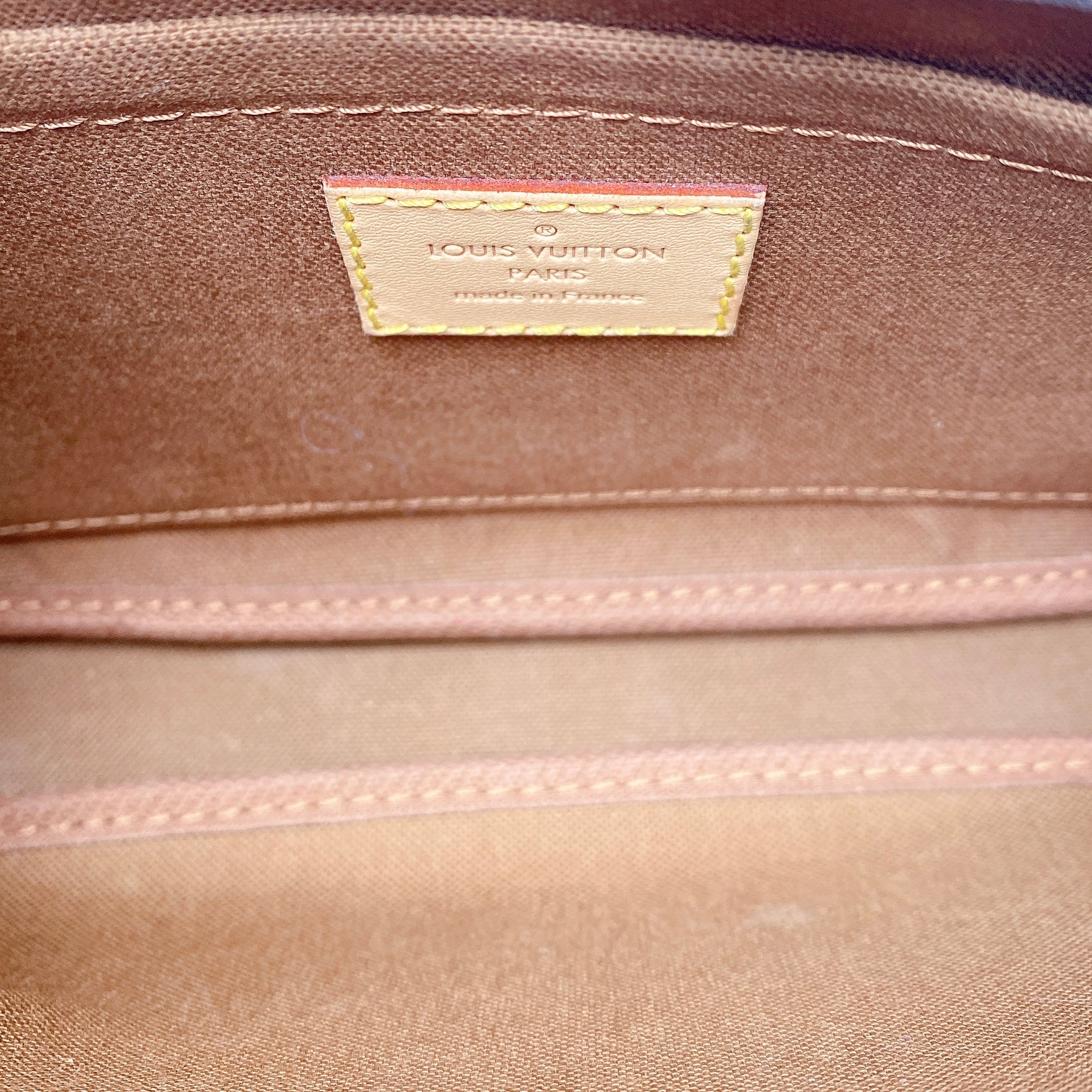 LV MULTI POCHETTE IN PINK
