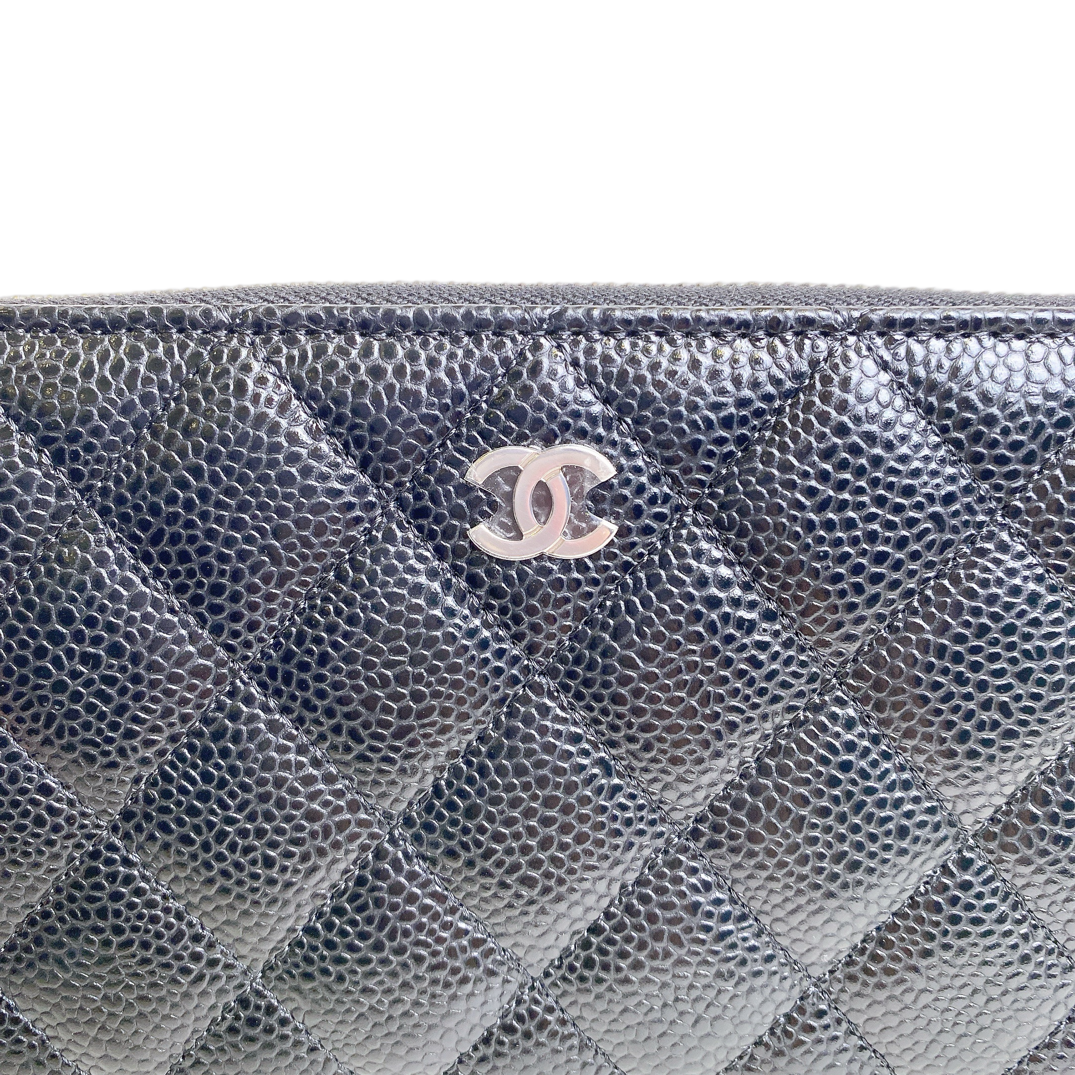 CHANEL ZIPPY WALLET