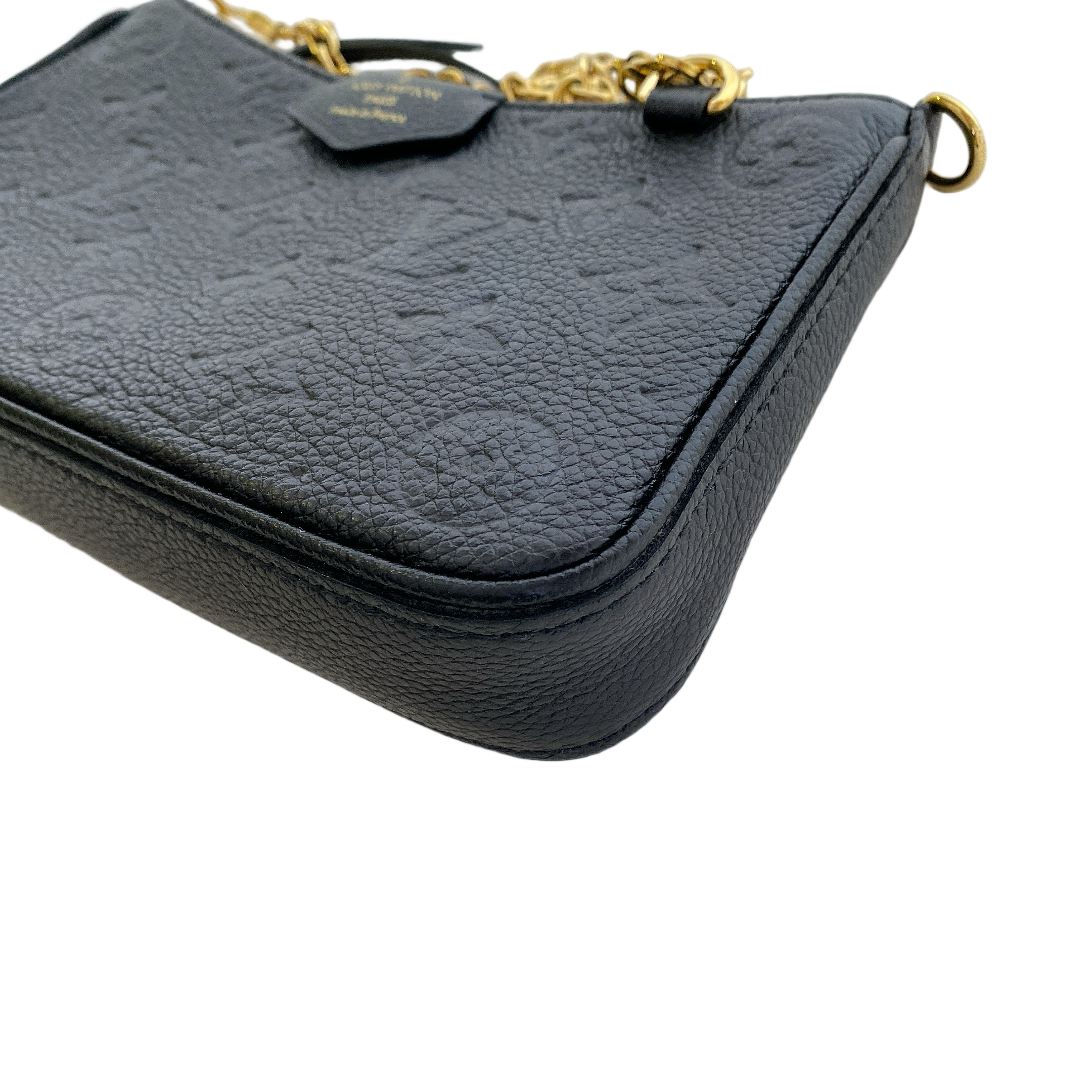 LV EASY POUCH ON STRAP