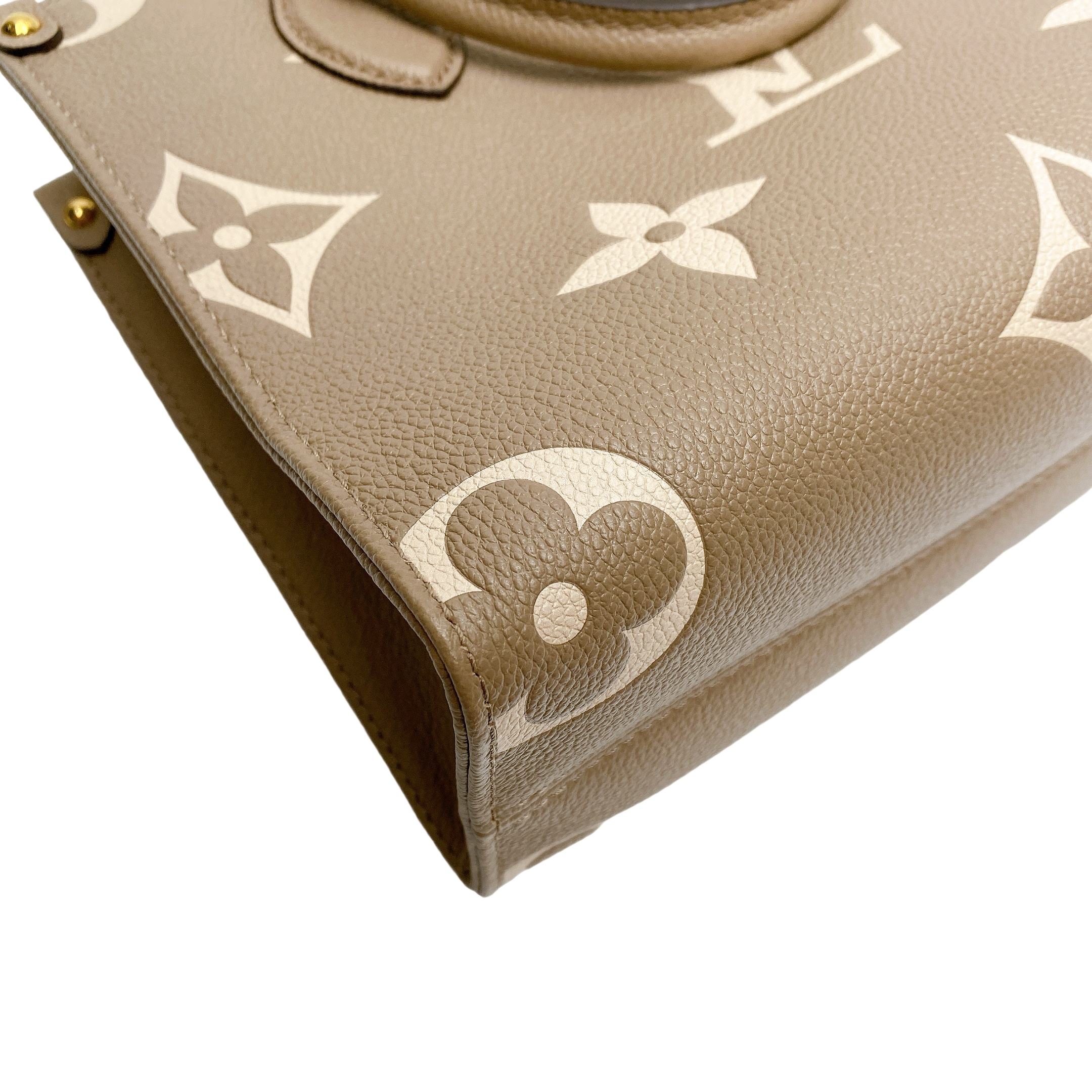 LV ONTHEGO PM