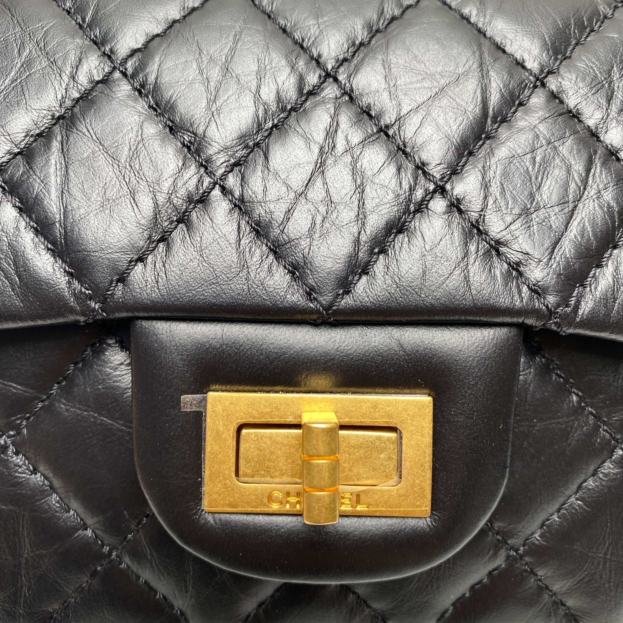 CHANEL 2.55 MINI