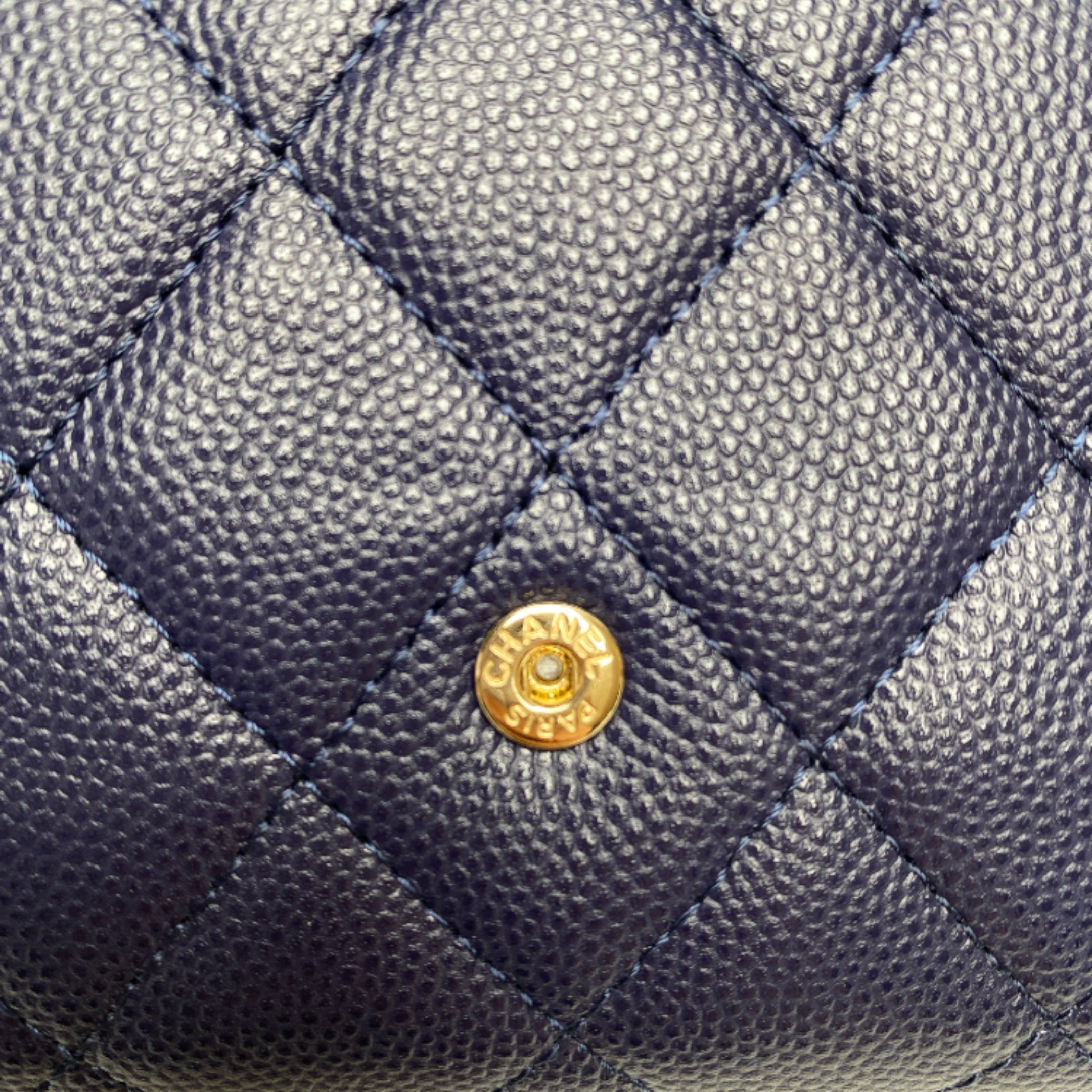 CHANEL SHORT WALLET