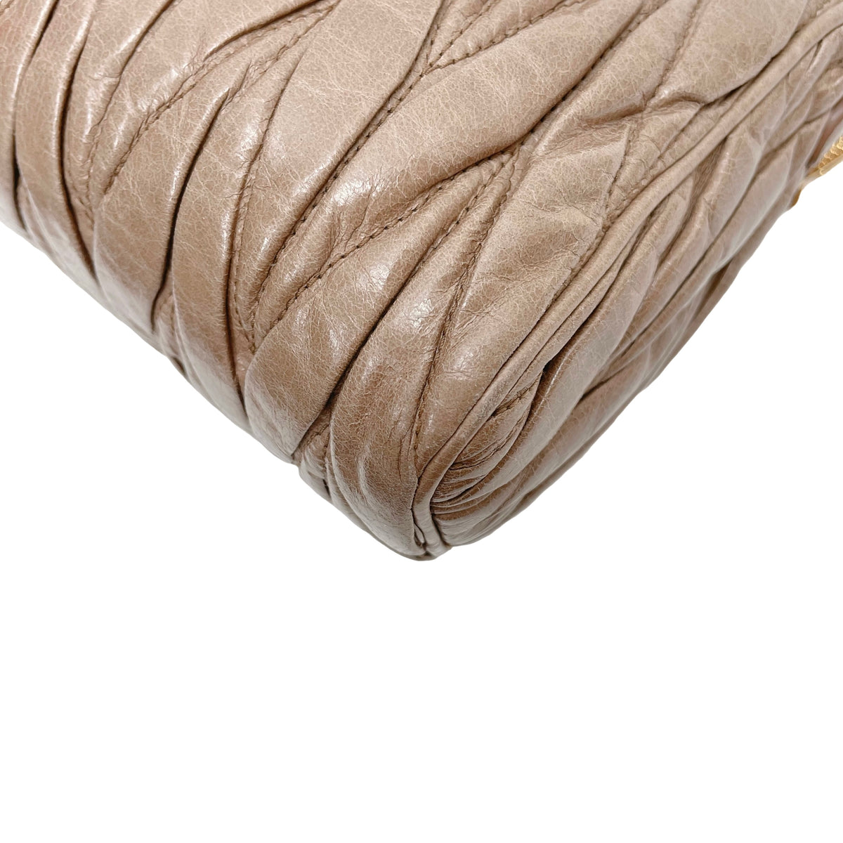 MIUMIU MATELASSÉ LUX SHOULDER BAG