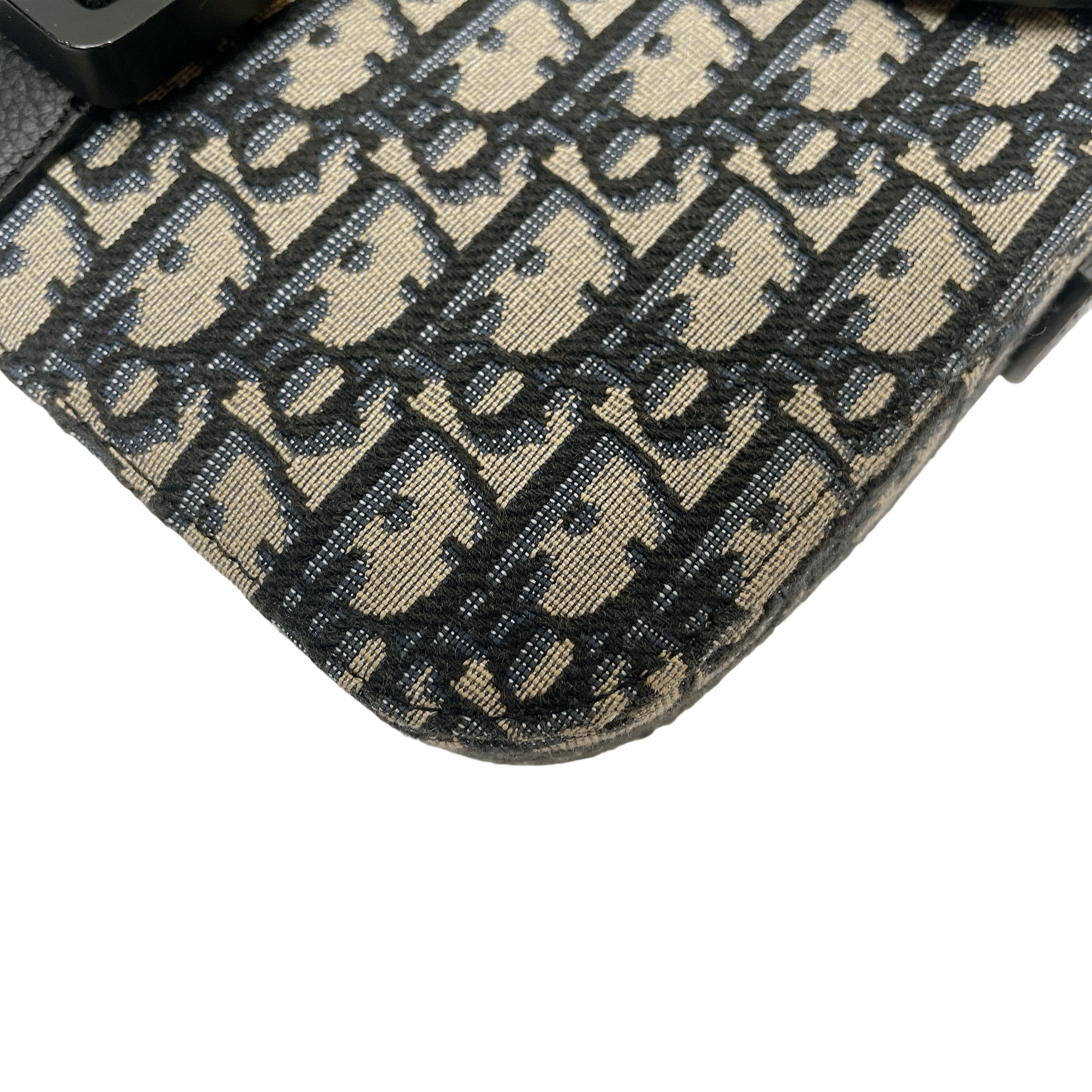 DIOR SADDLE MESSENGER WITH FLAP