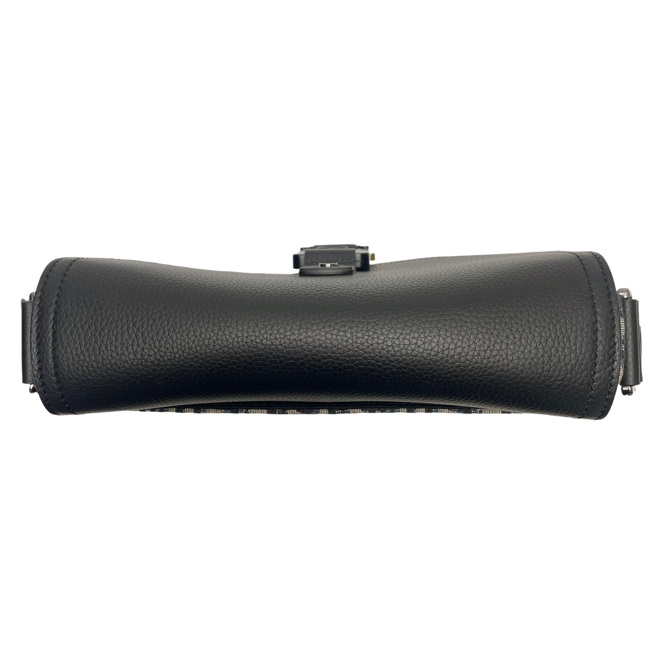 DIOR SADDLE MESSENGER WITH FLAP