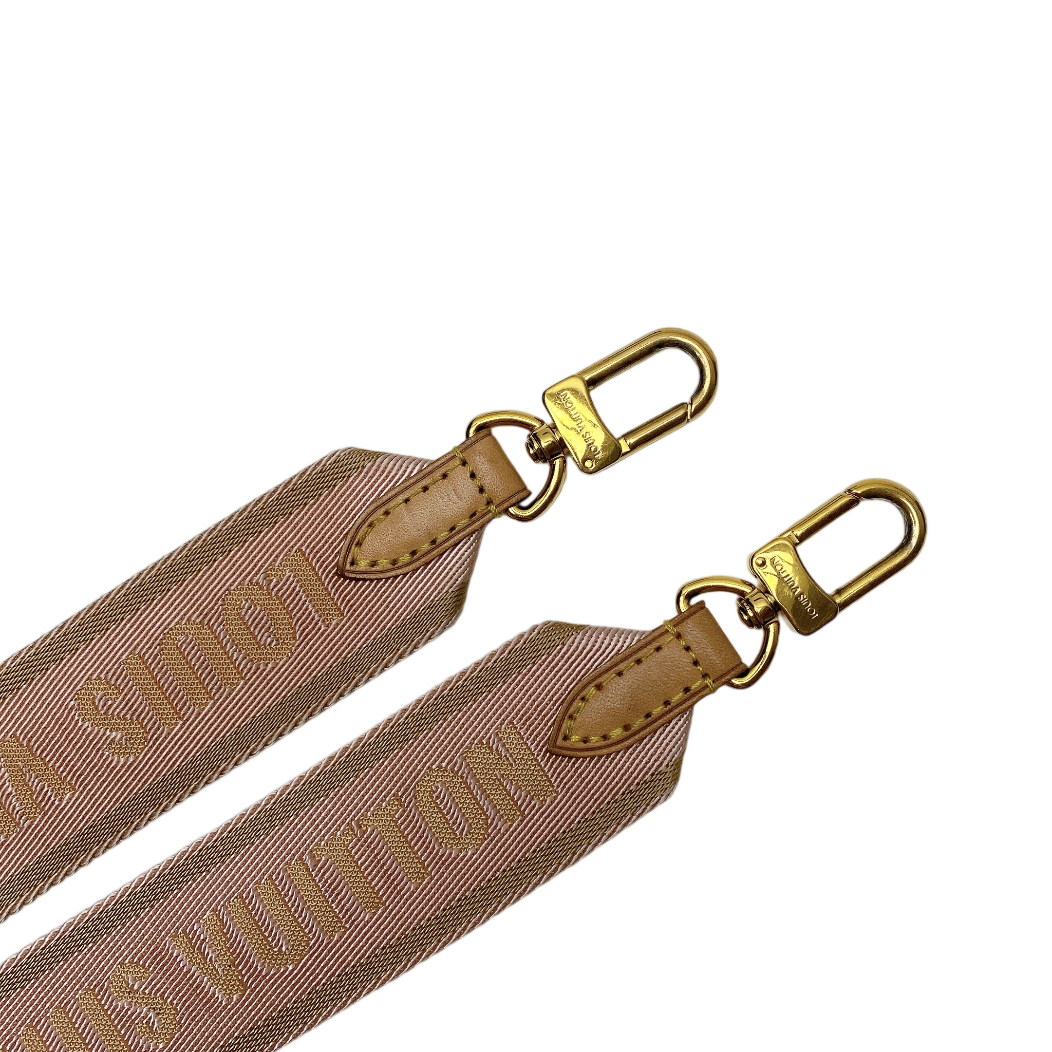 LV MULTI POCHETTE IN PINK