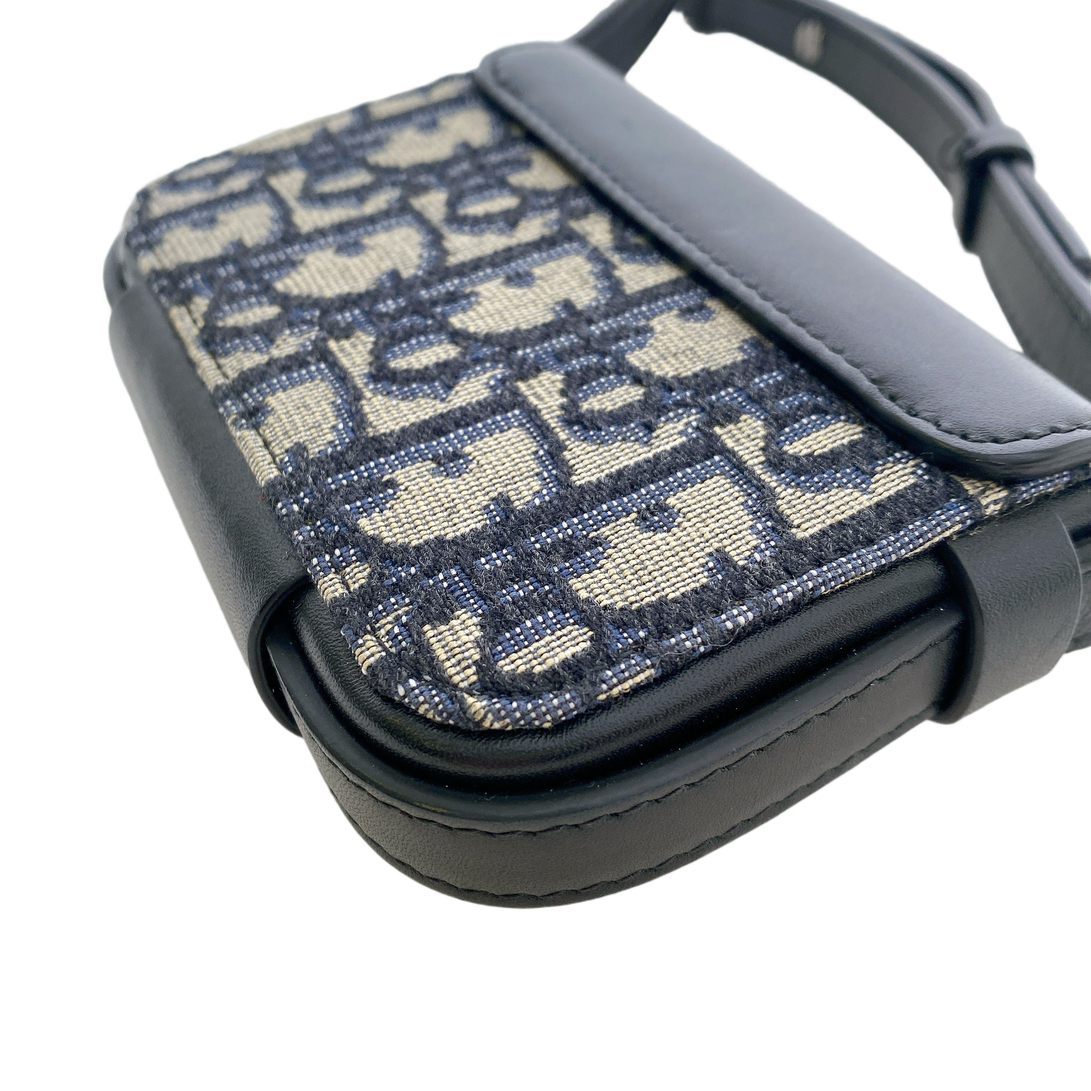 DIOR NANO CLASP LOCK