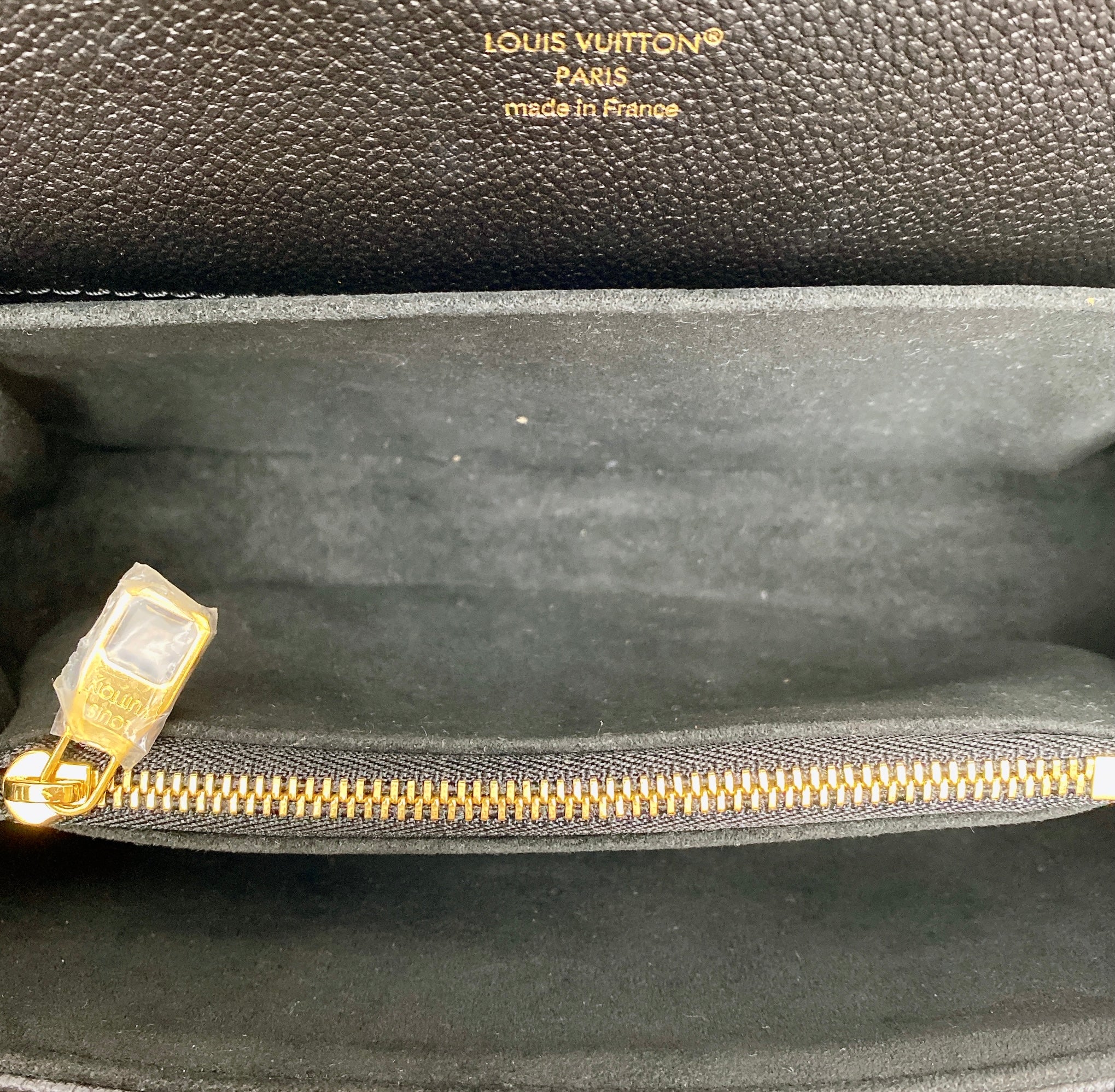 LV POCHETTE METIS EAST WEST