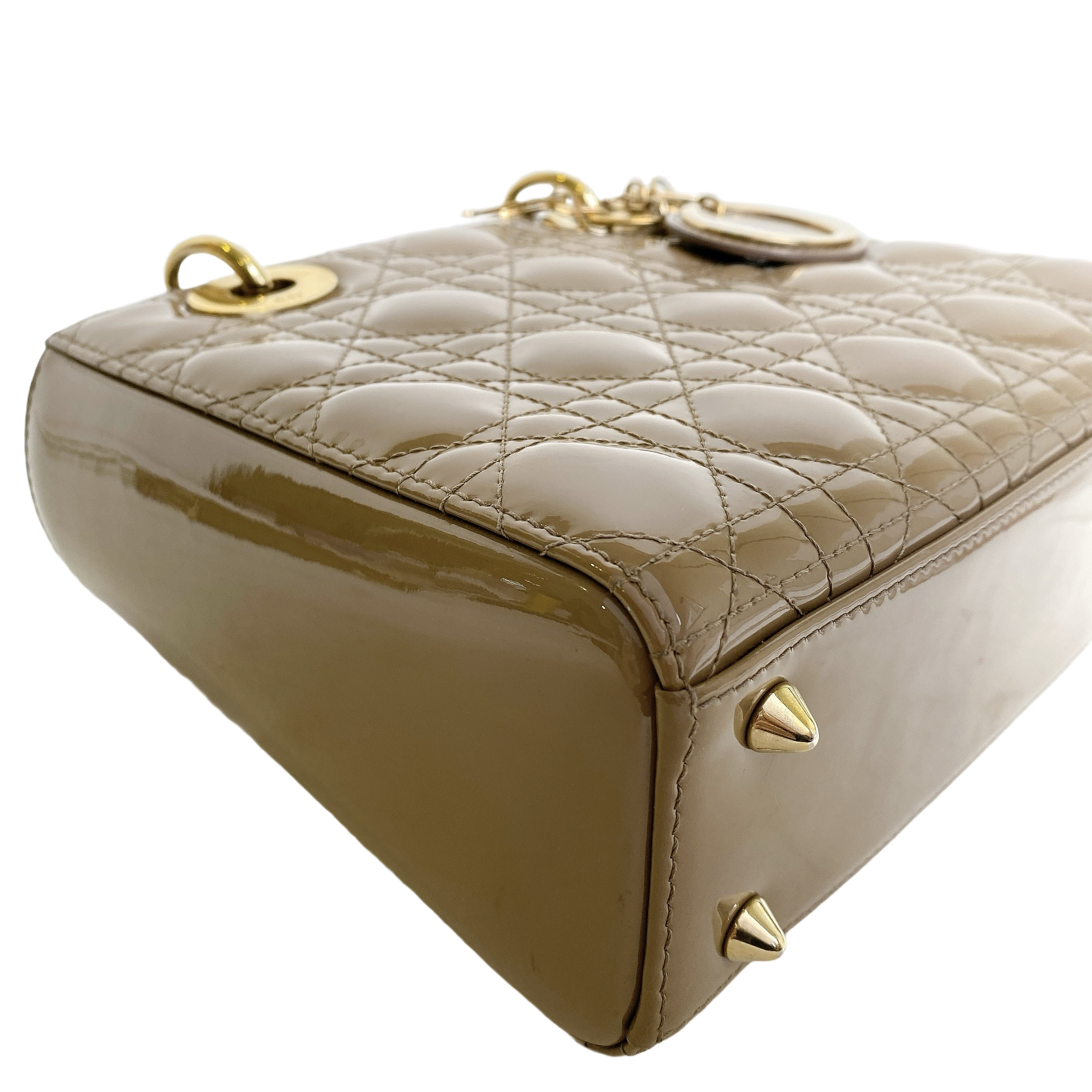 LADY DIOR SMALL IN PATENT BEIGE