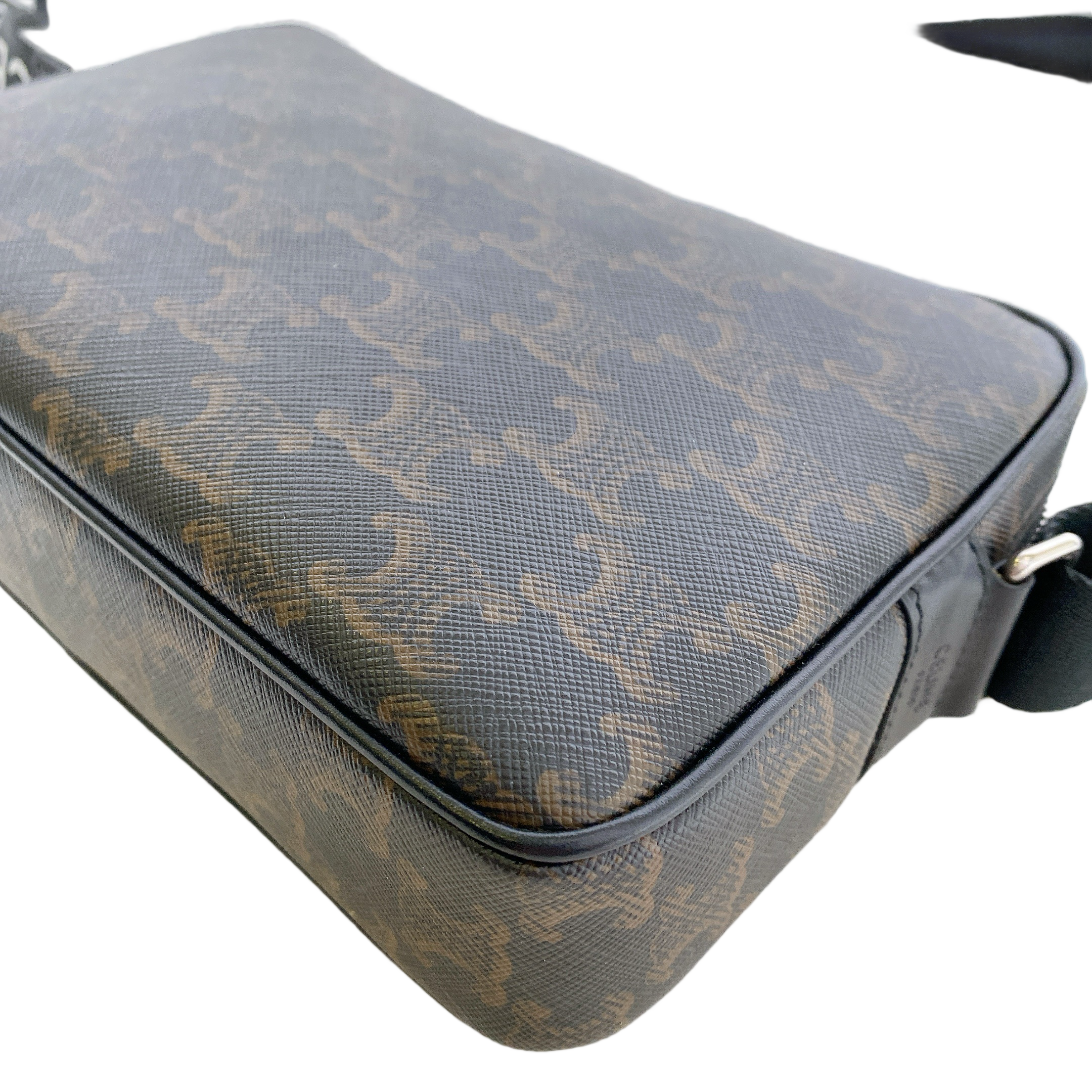 CELINE MEDIUM MESSENGER TRIOMPHE CANVAS