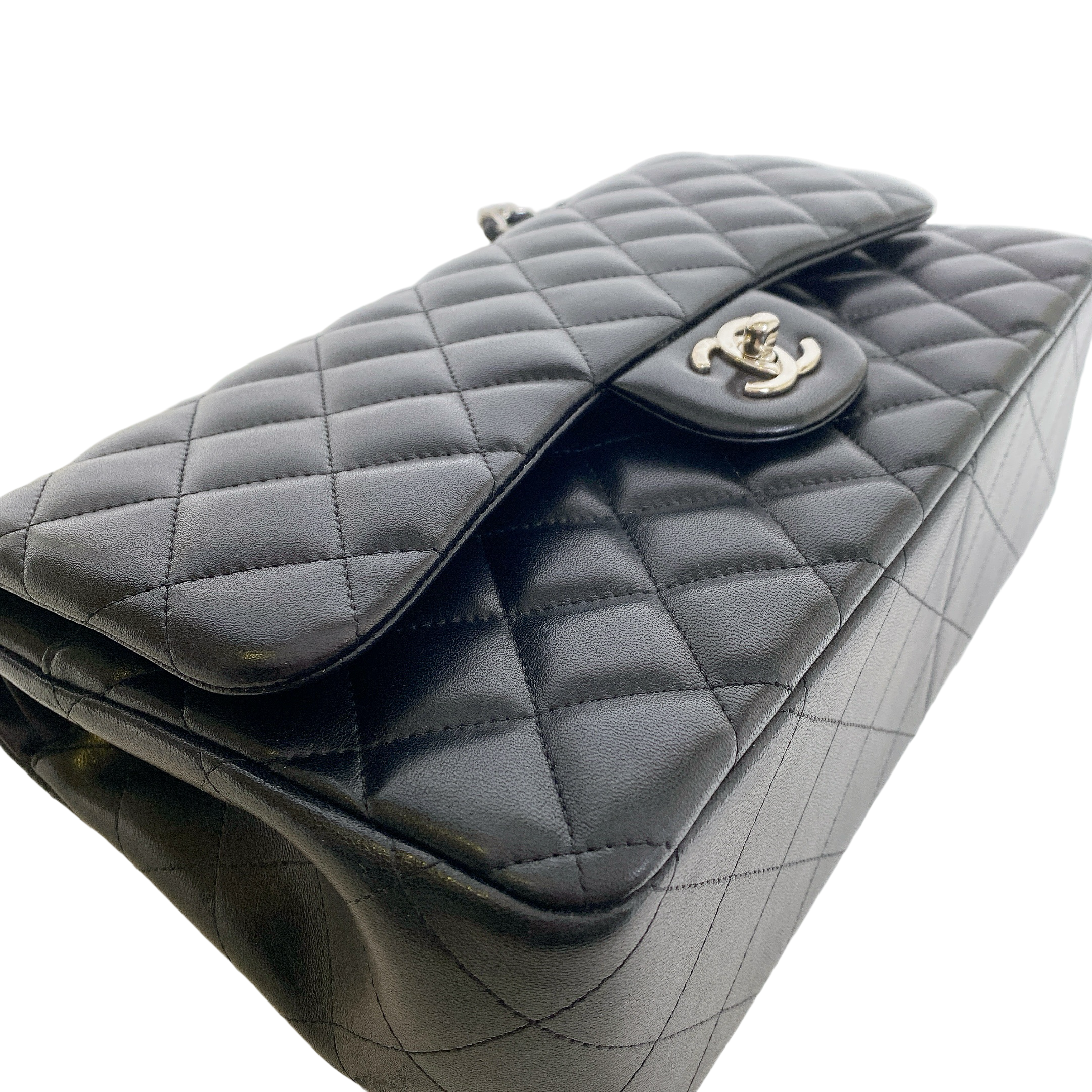 CHANEL CLASSIC JUMBO SHW