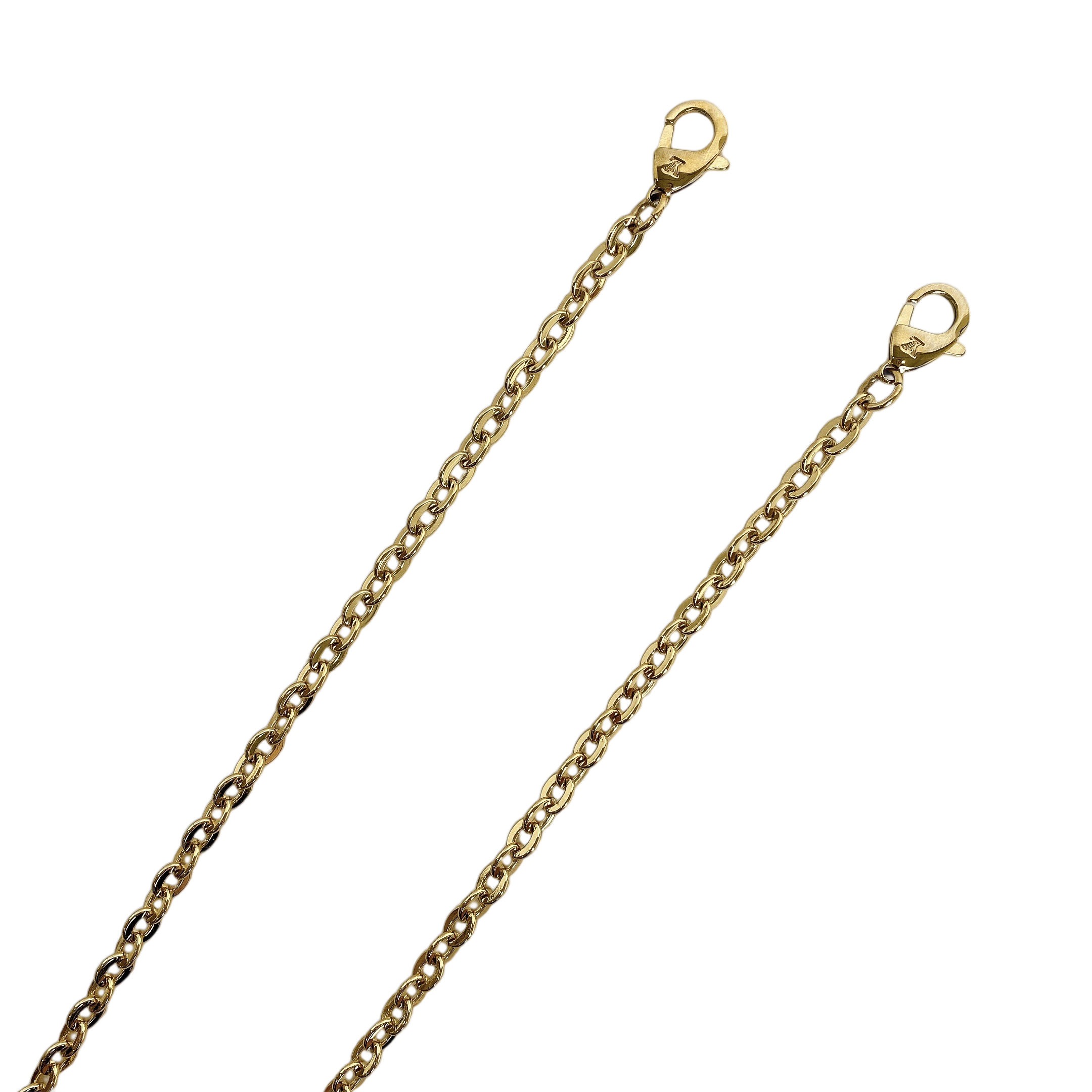 LV DAUPHINE CHAIN WALLET