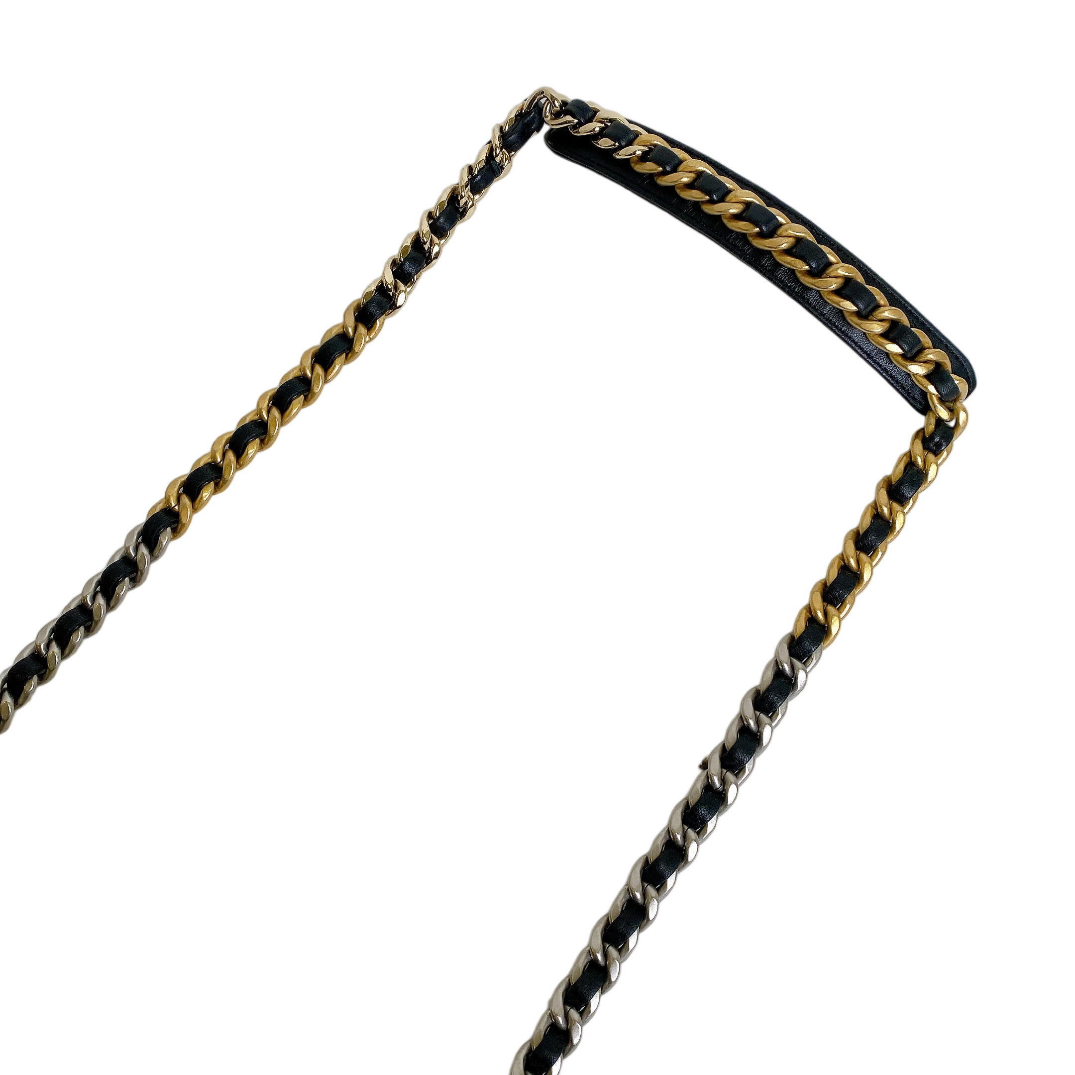 CHANEL 19 SMALL