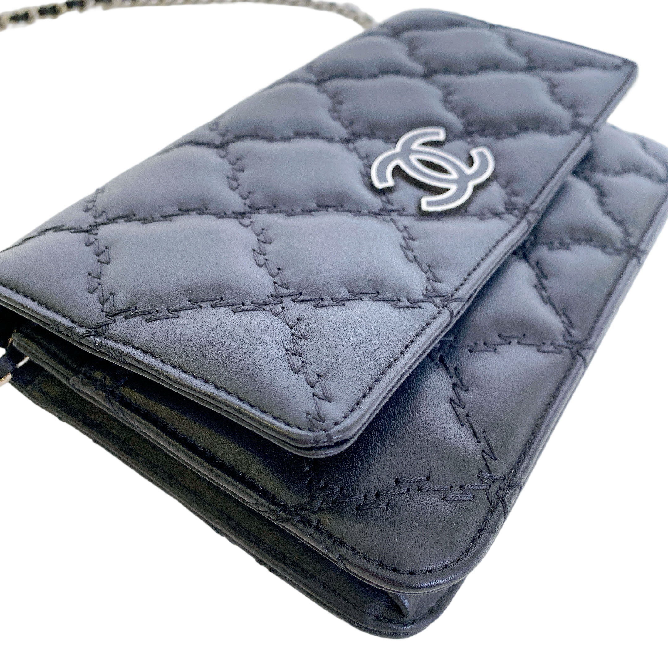 CHANEL PUFFY QUILTING WOC