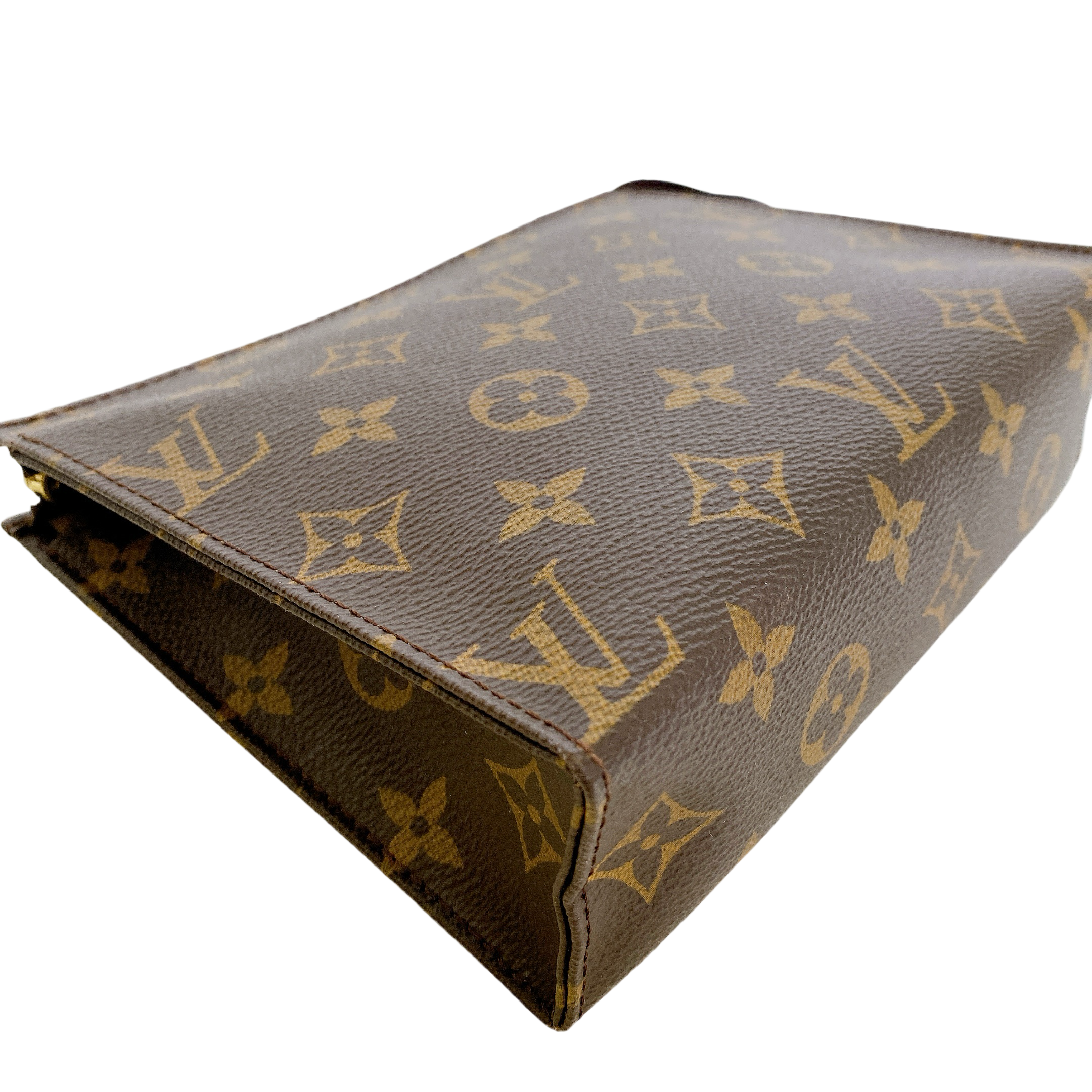 LV TOILETRY 19