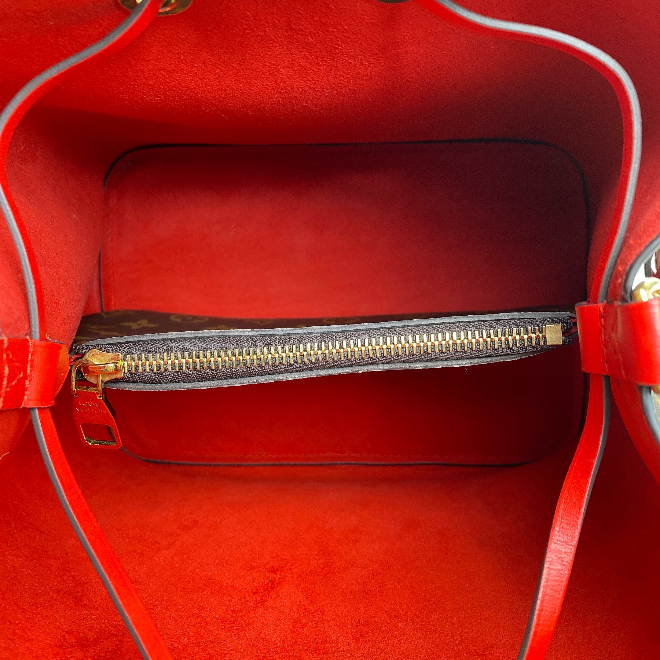 LV NEONOE MM RED